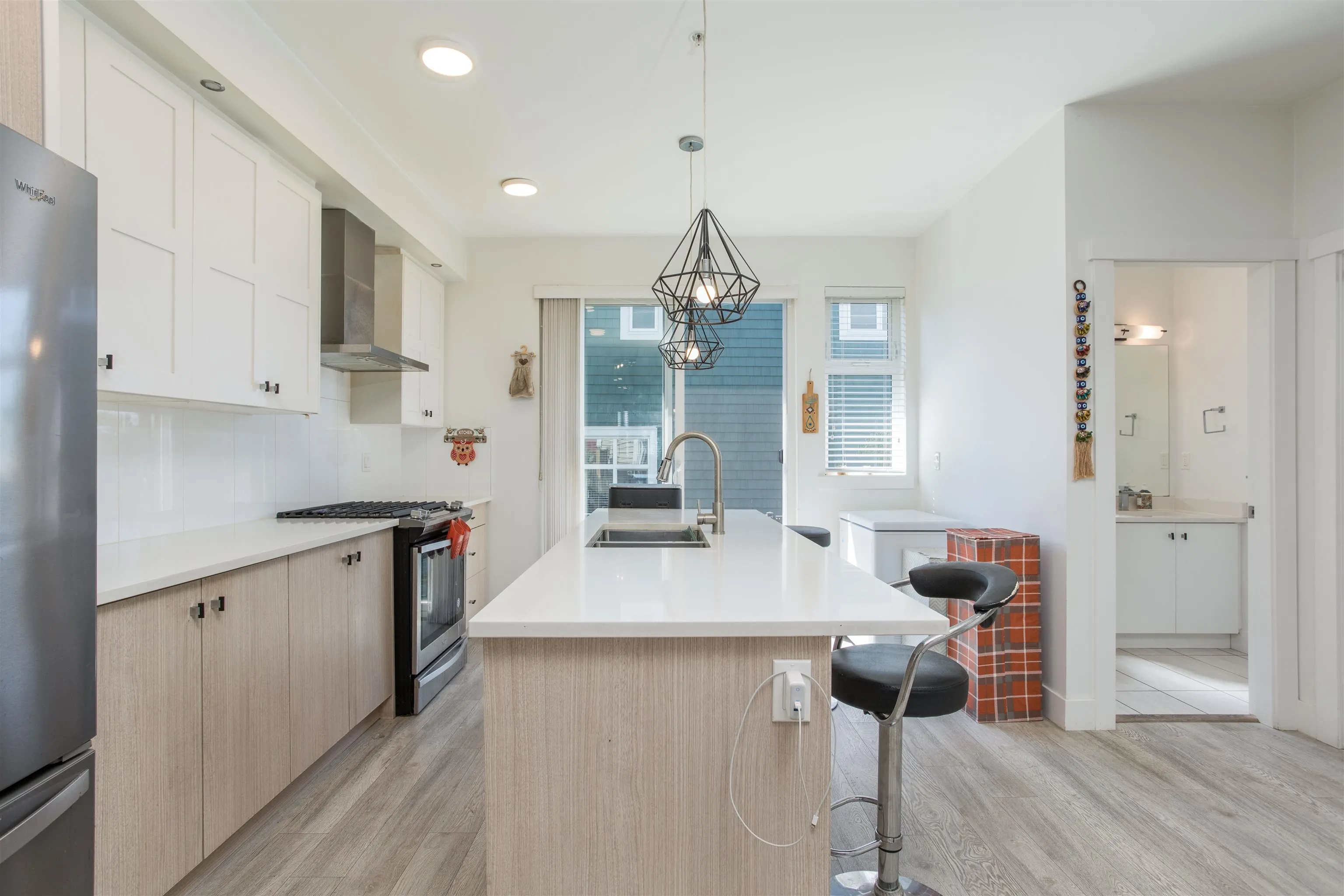 12 24108 104 Avenue