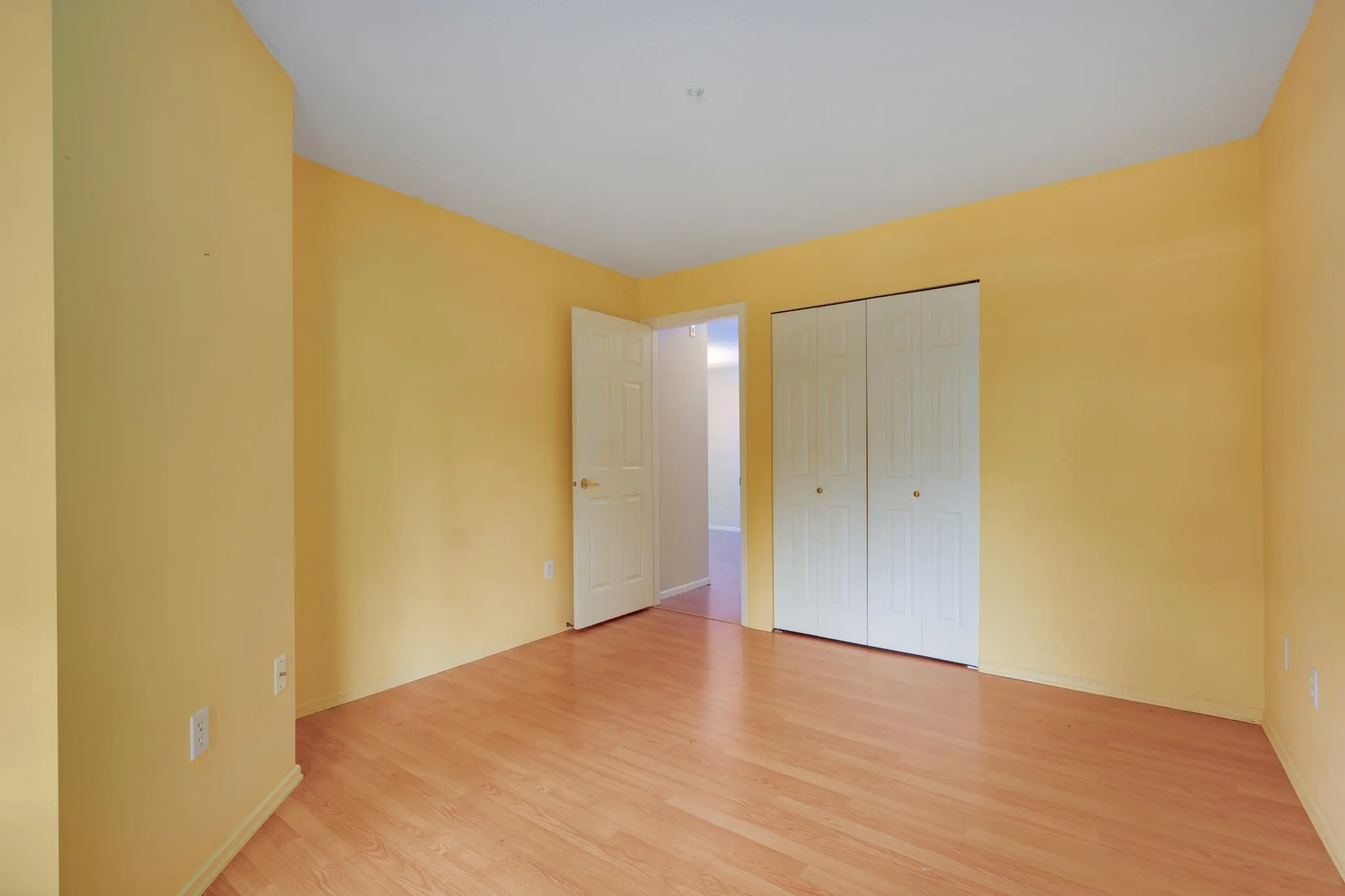 104 3690 Banff Court