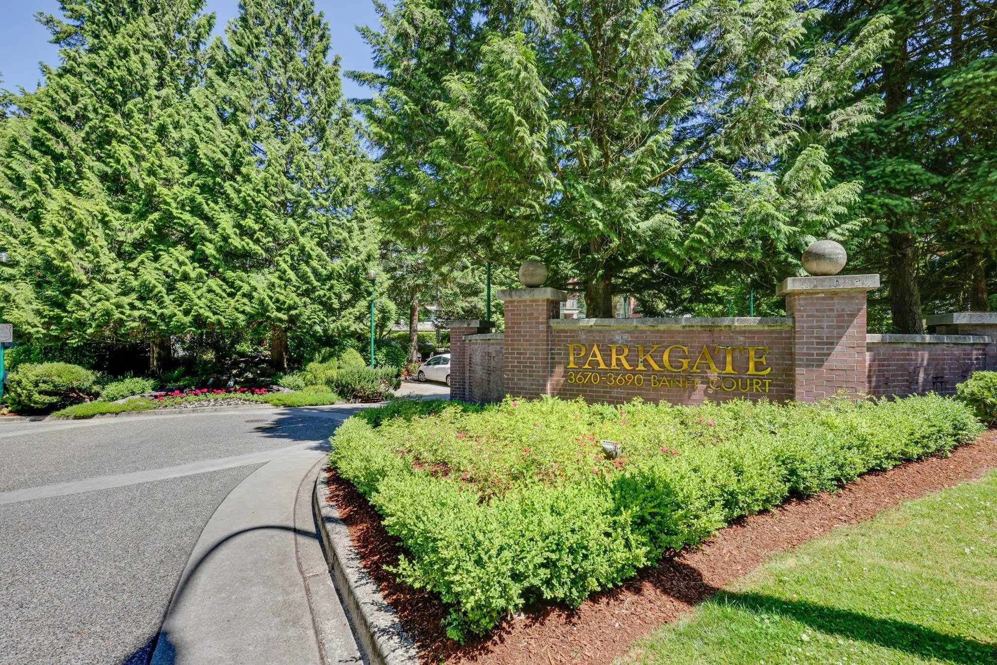 104 3690 Banff Court