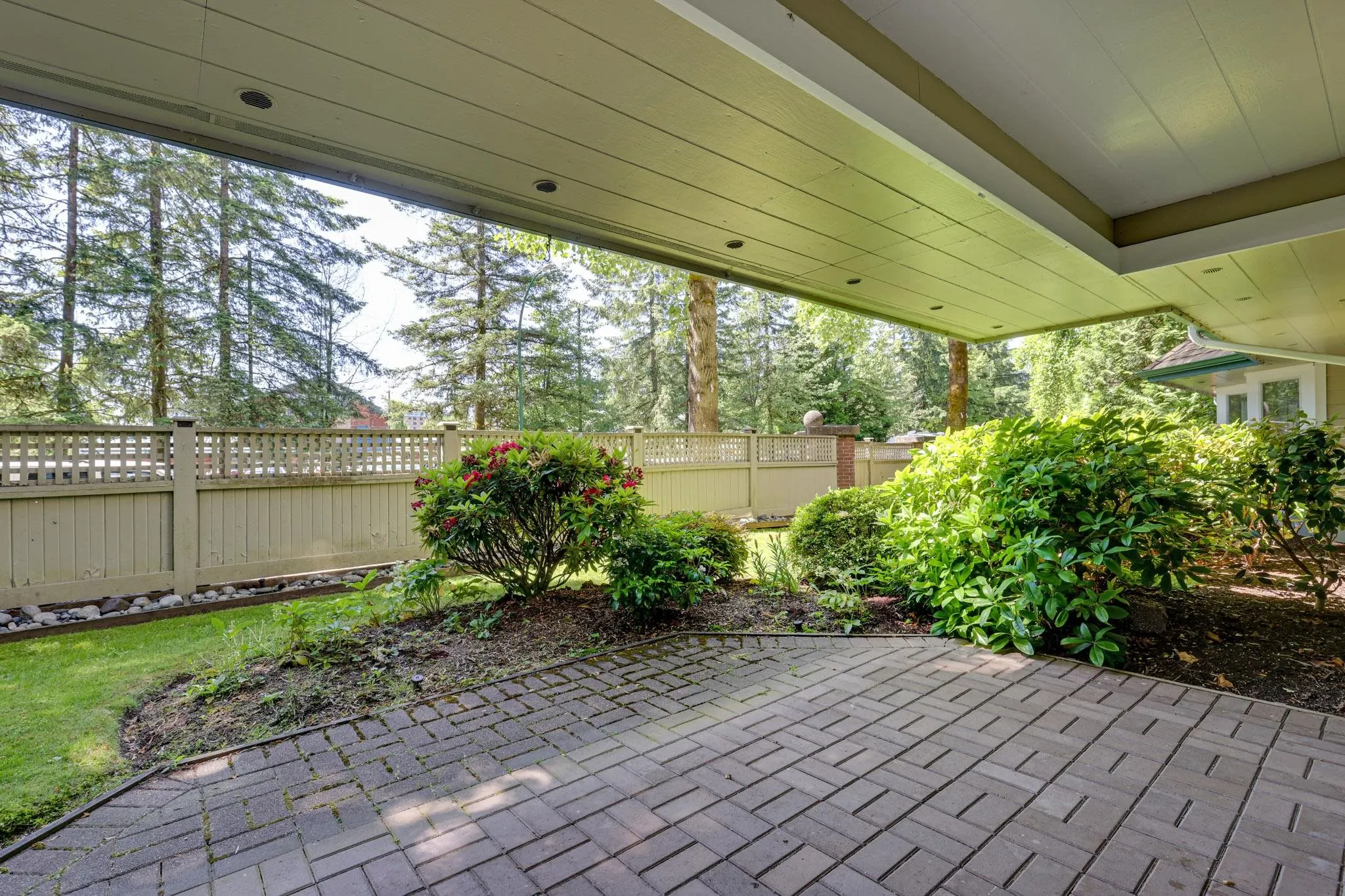 104 3690 Banff Court