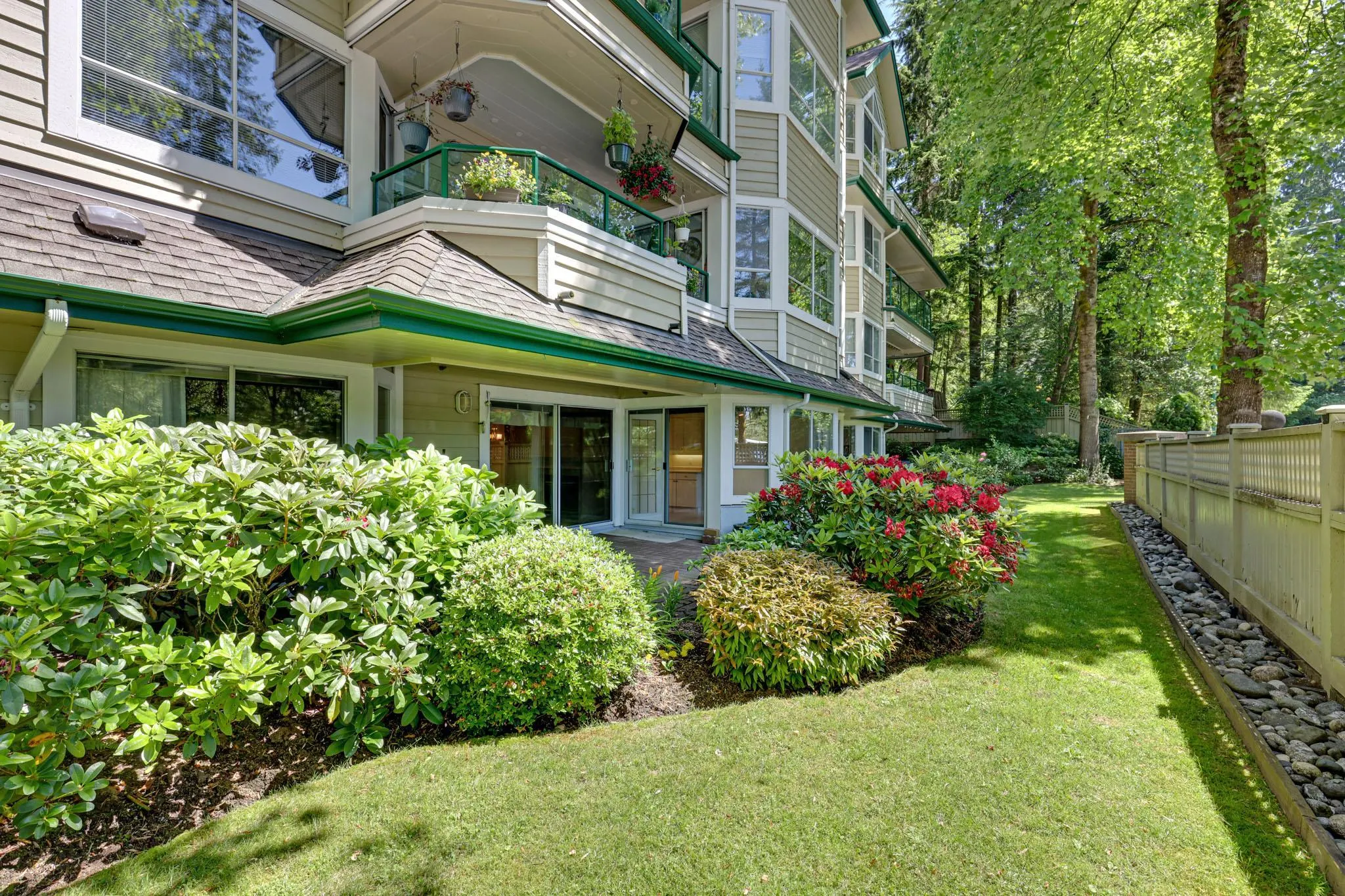 104 3690 Banff Court