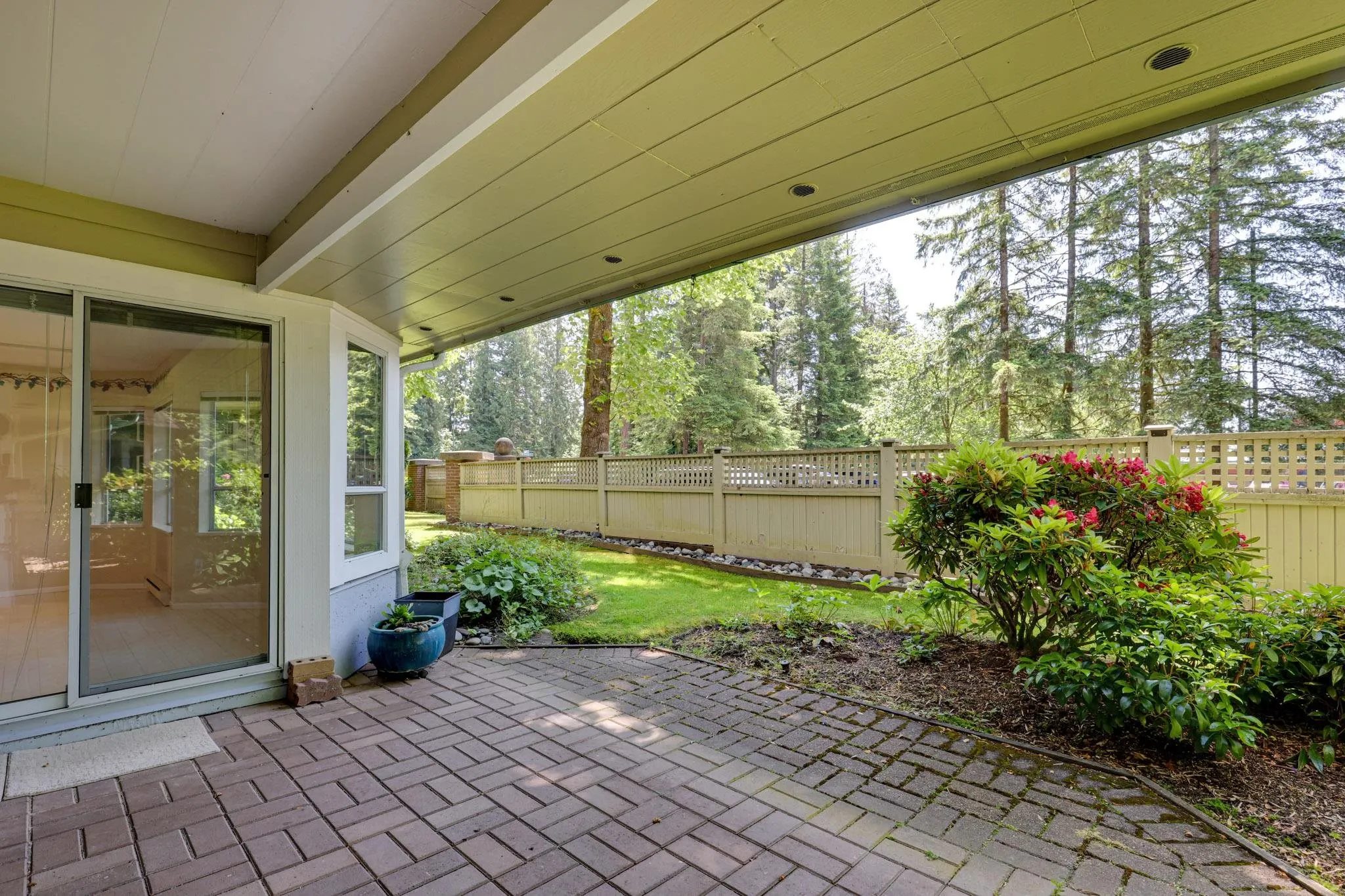 104 3690 Banff Court