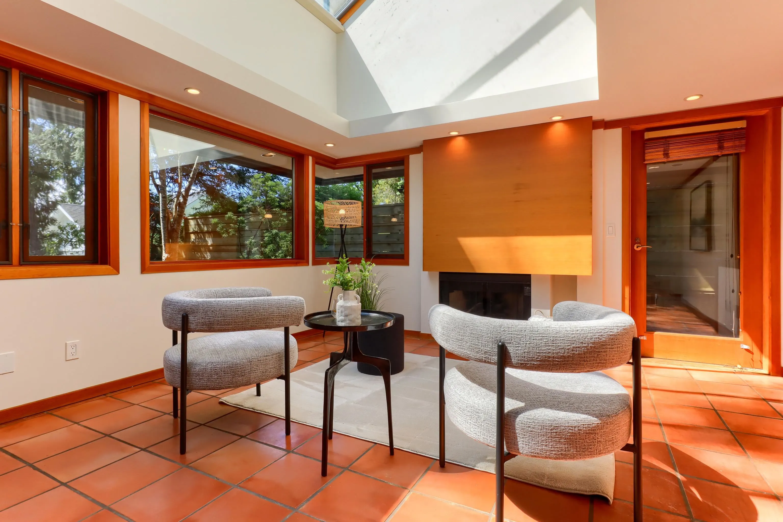 2423 Birney Place