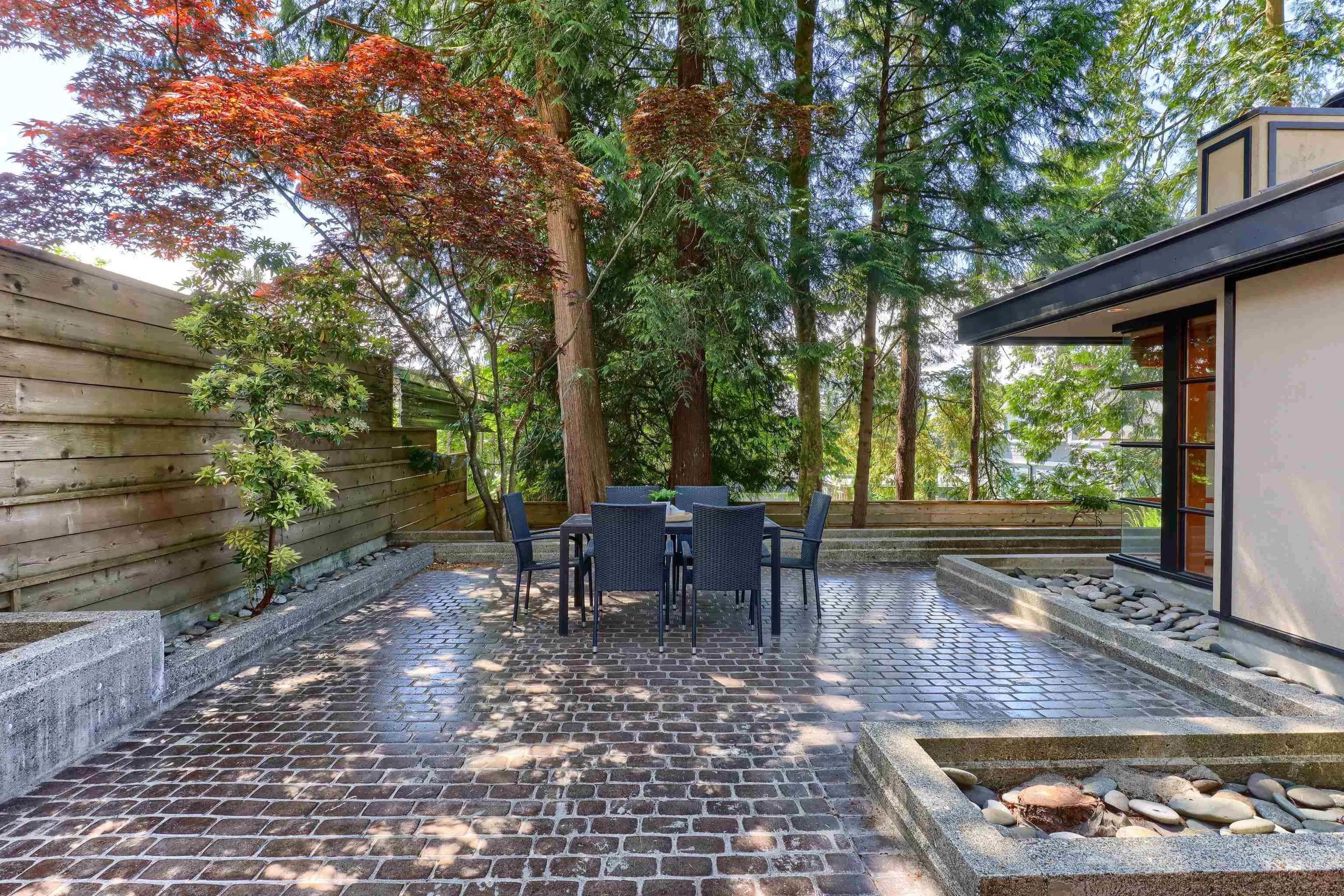 2423 Birney Place