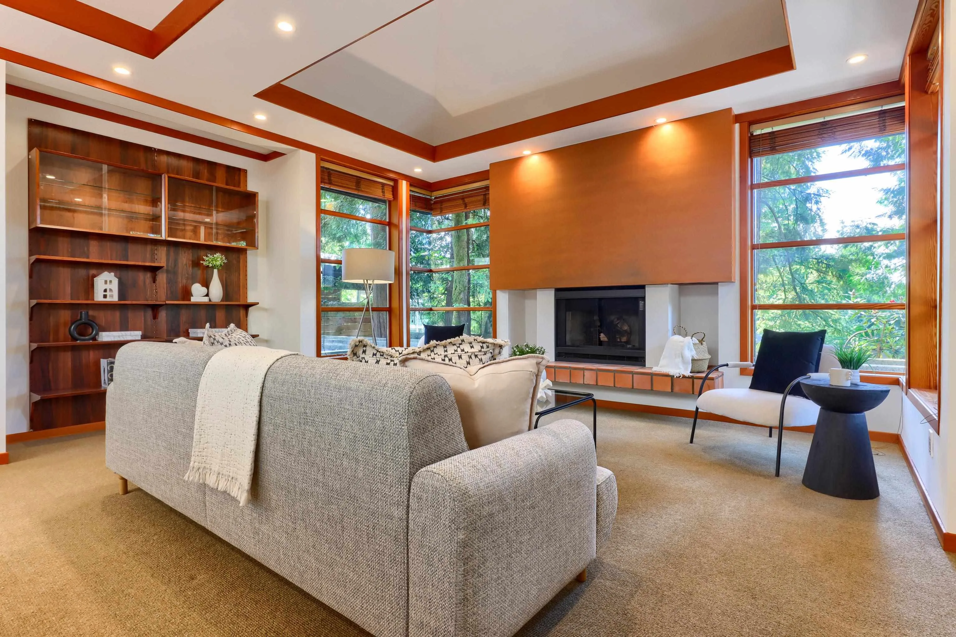 2423 Birney Place