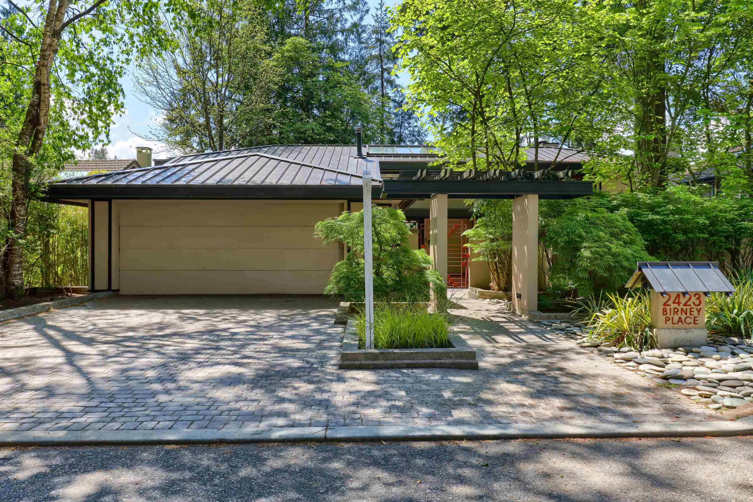 2423 Birney Place
