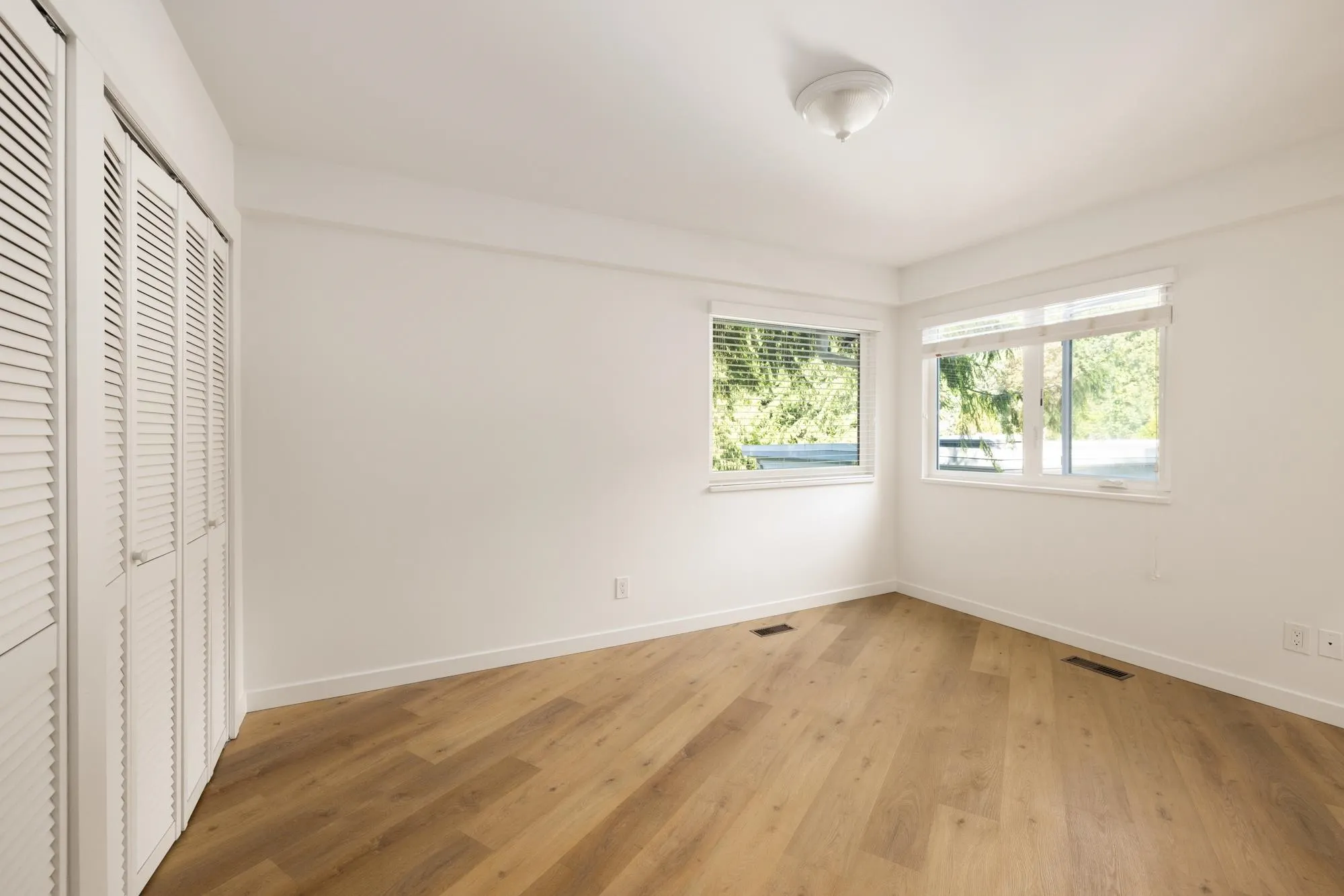 5733 Bluebell Drive