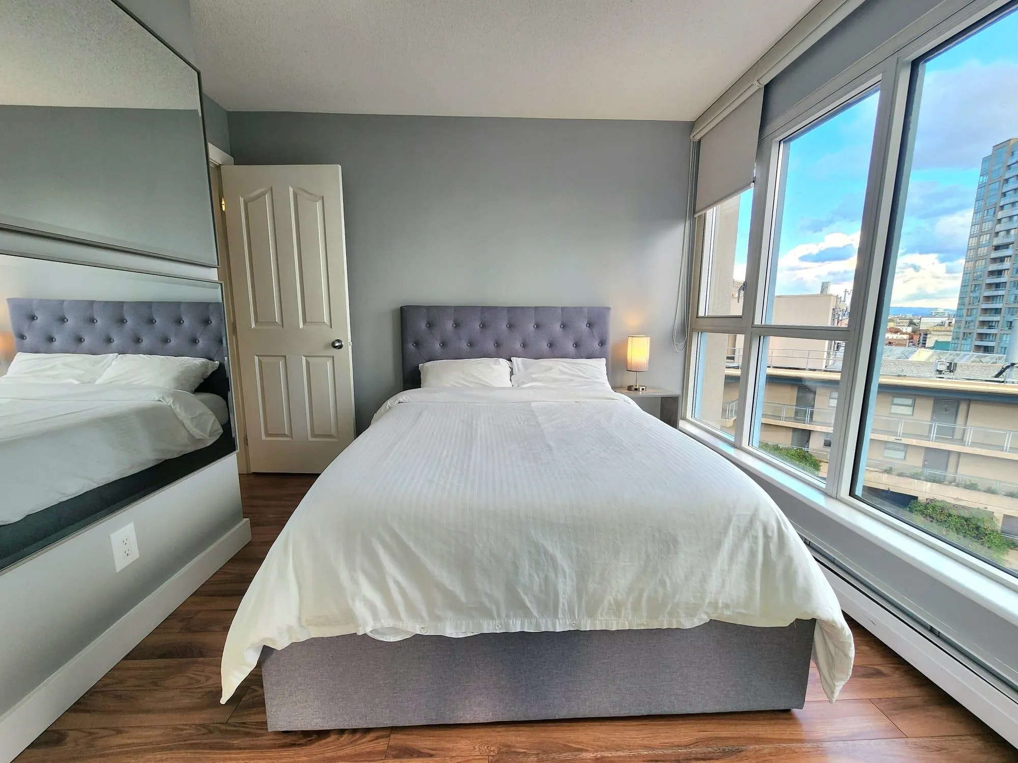 1004 183 Keefer Place