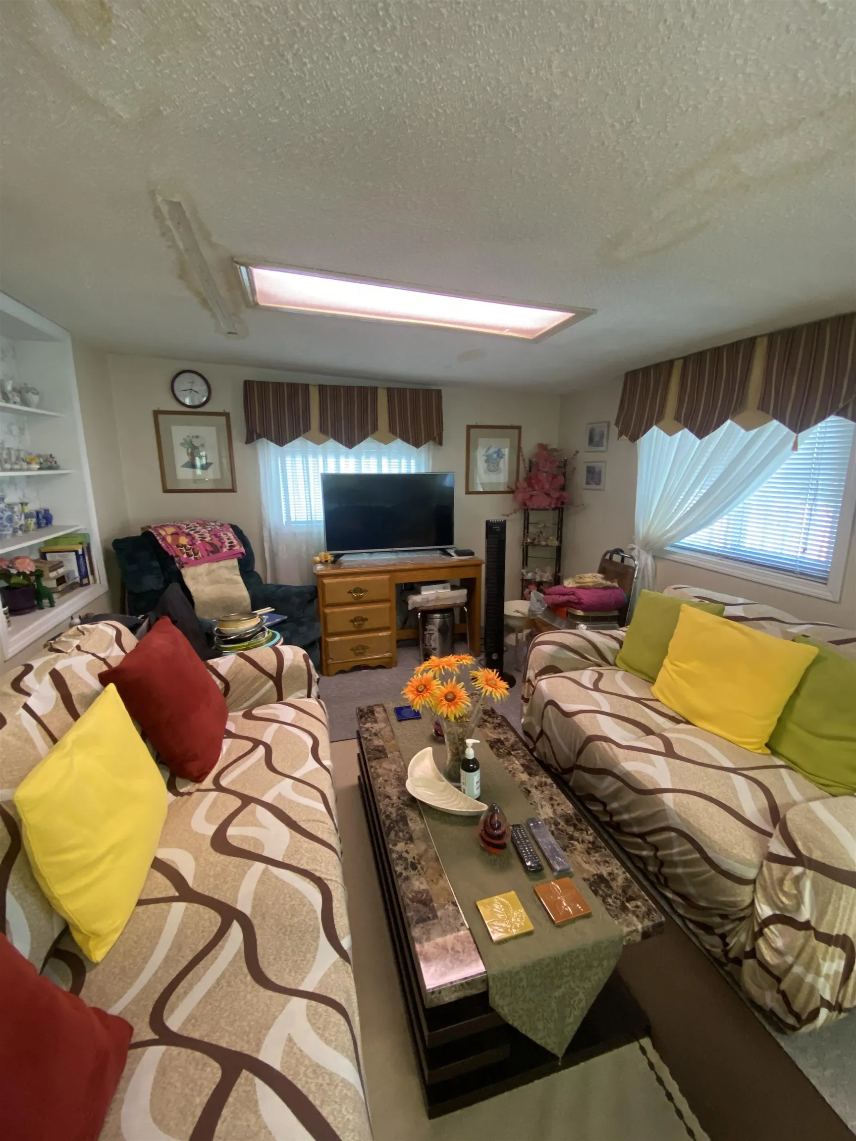 4712 Victoria Drive
