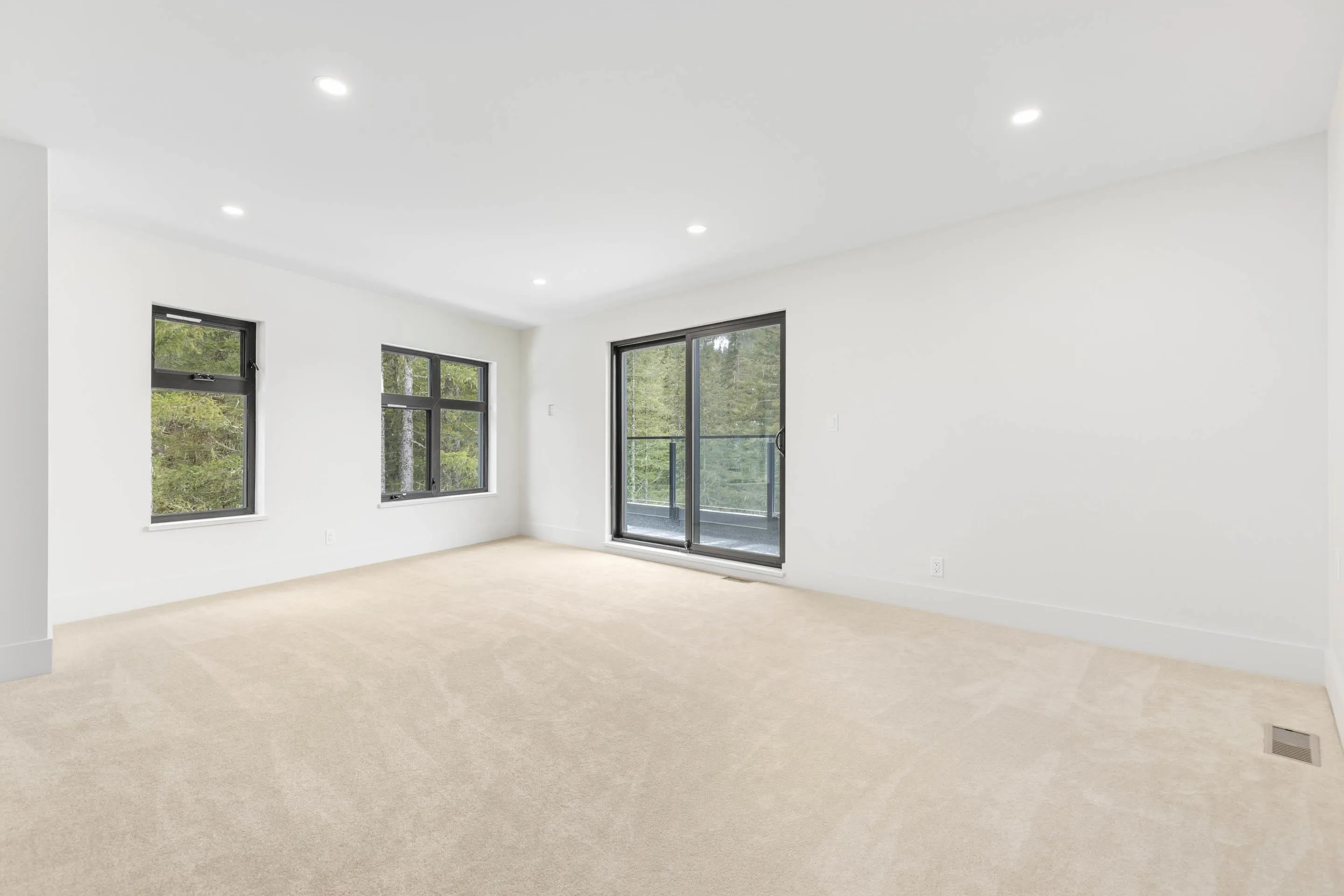 1730 River Run Place