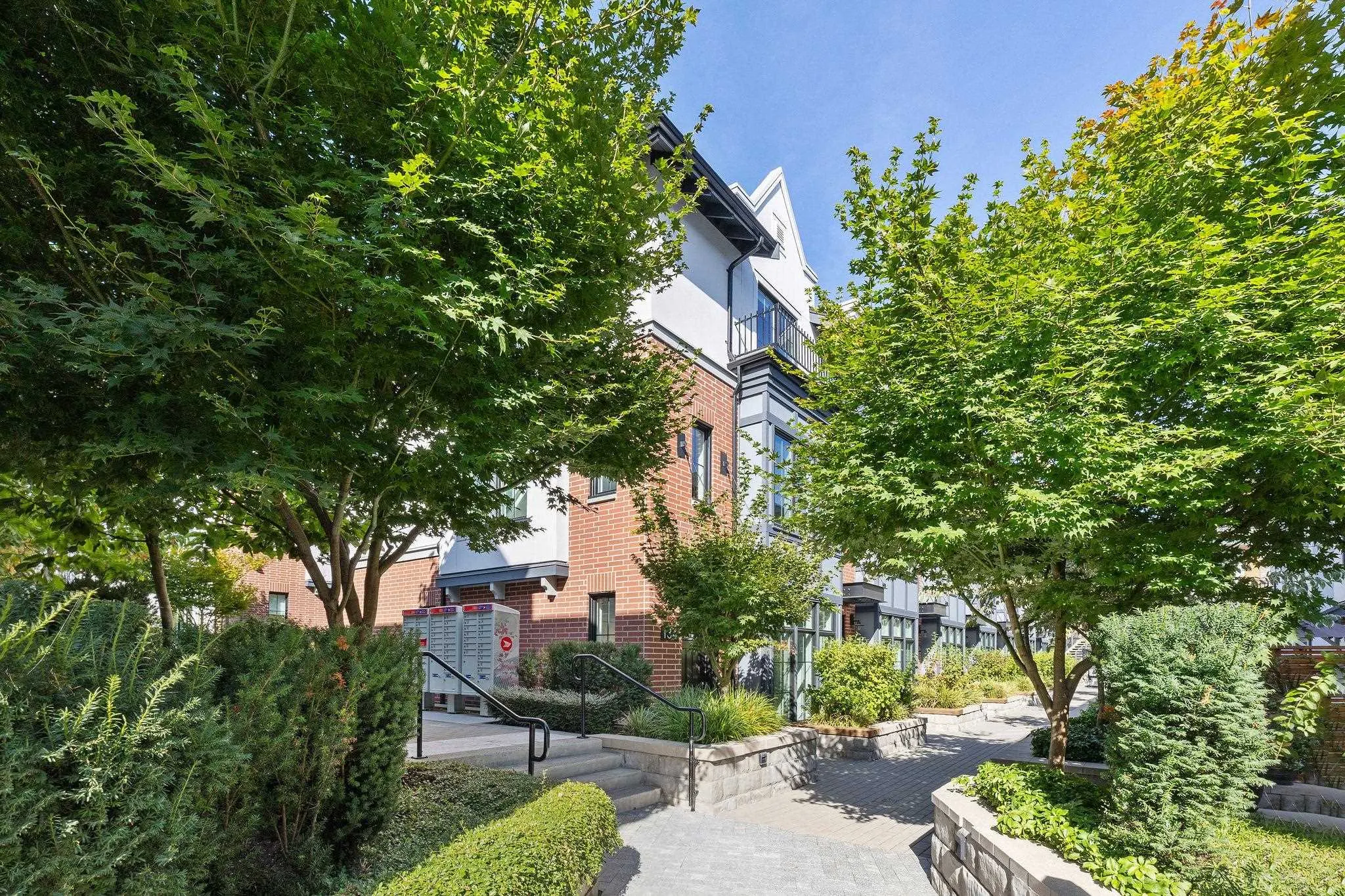 134 2070 Curling Road