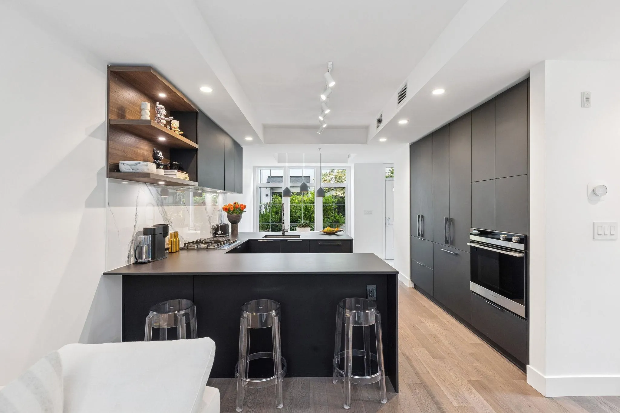 134 2070 Curling Road