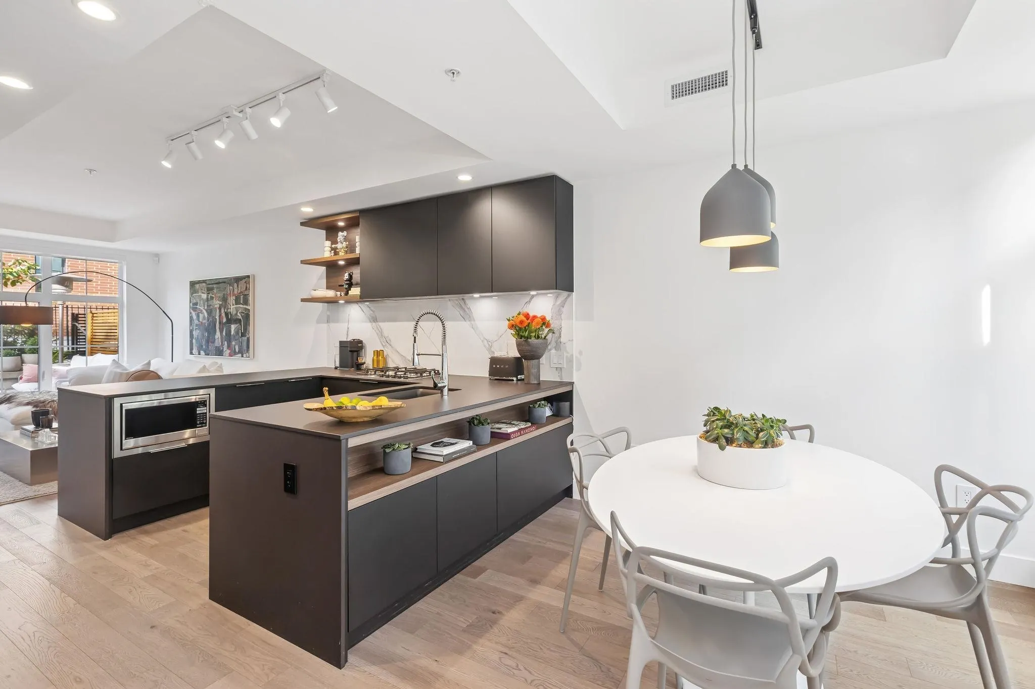 134 2070 Curling Road
