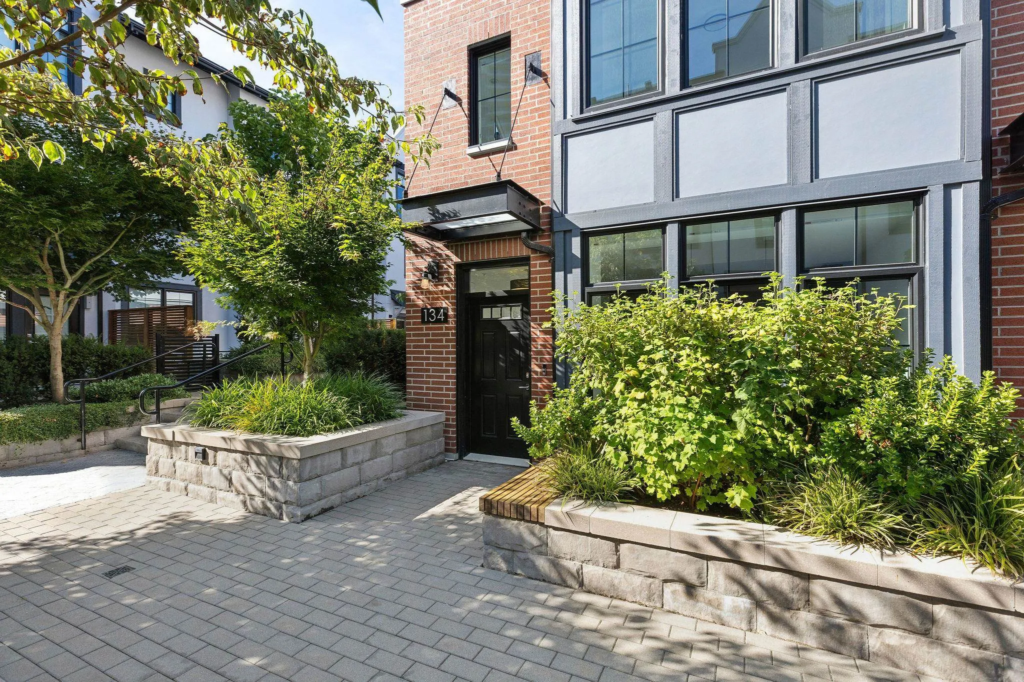 134 2070 Curling Road