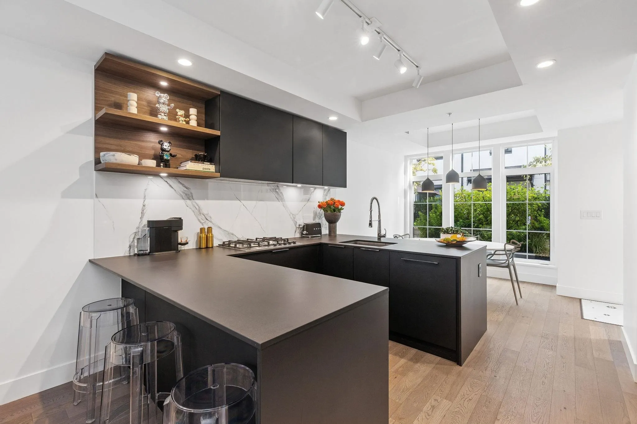 134 2070 Curling Road