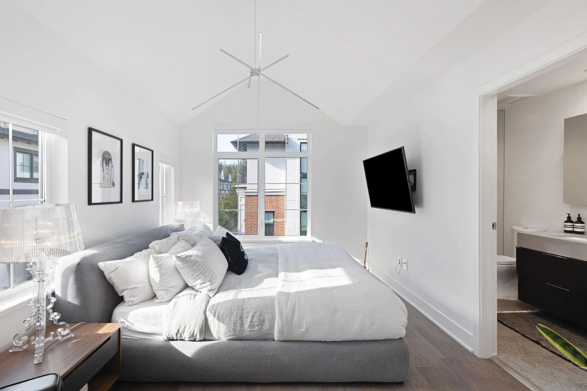 134 2070 Curling Road