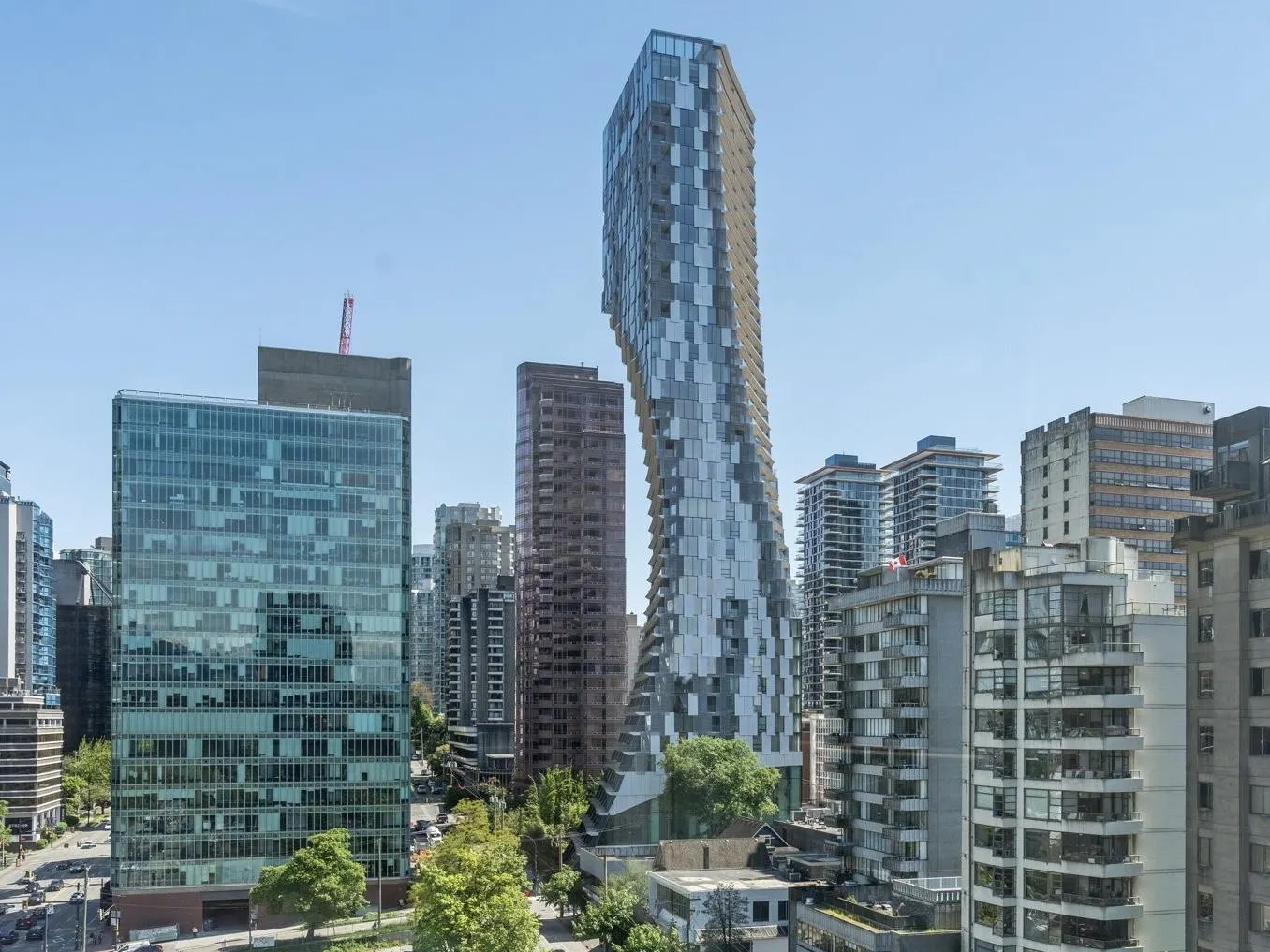 1201 1723 Alberni Street