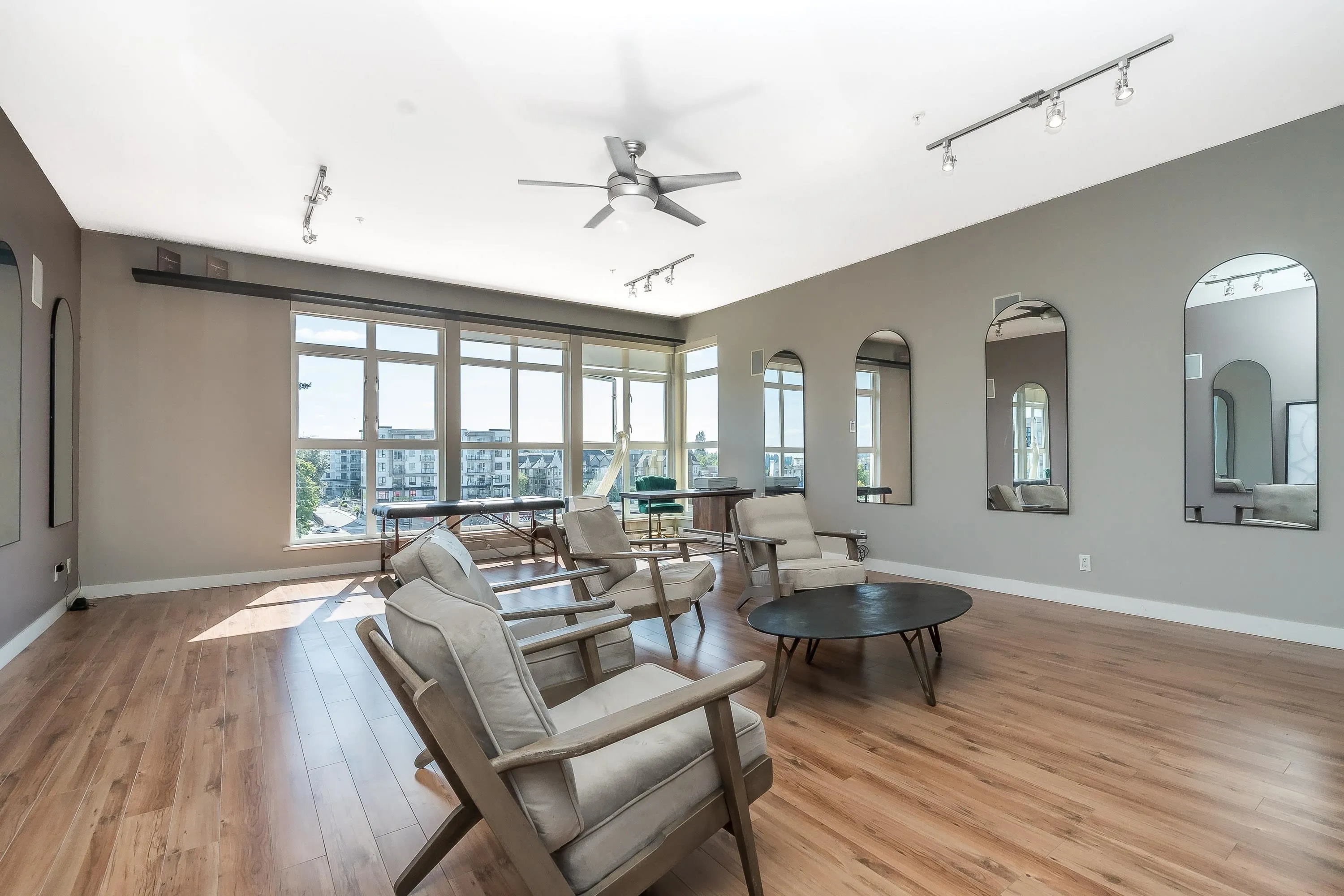 409 20238 Fraser Highway