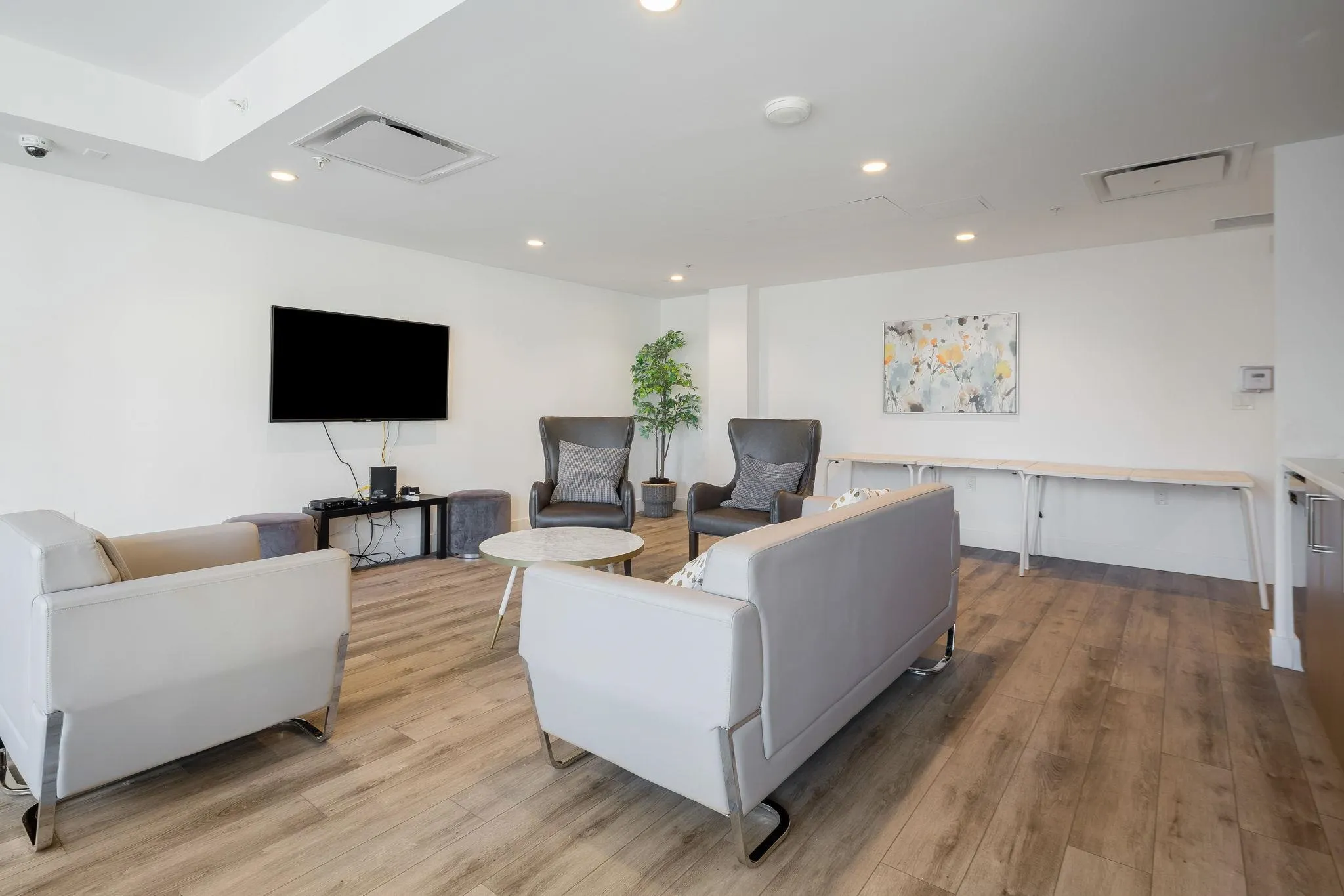 1505 1708 Ontario Street