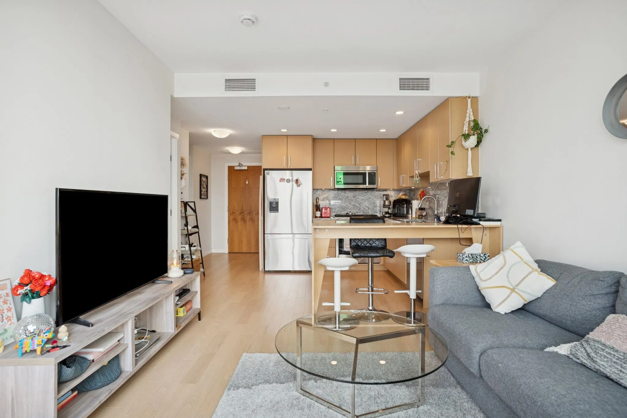 1505 1708 Ontario Street