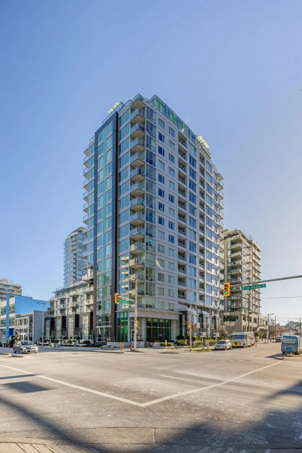1505 1708 Ontario Street