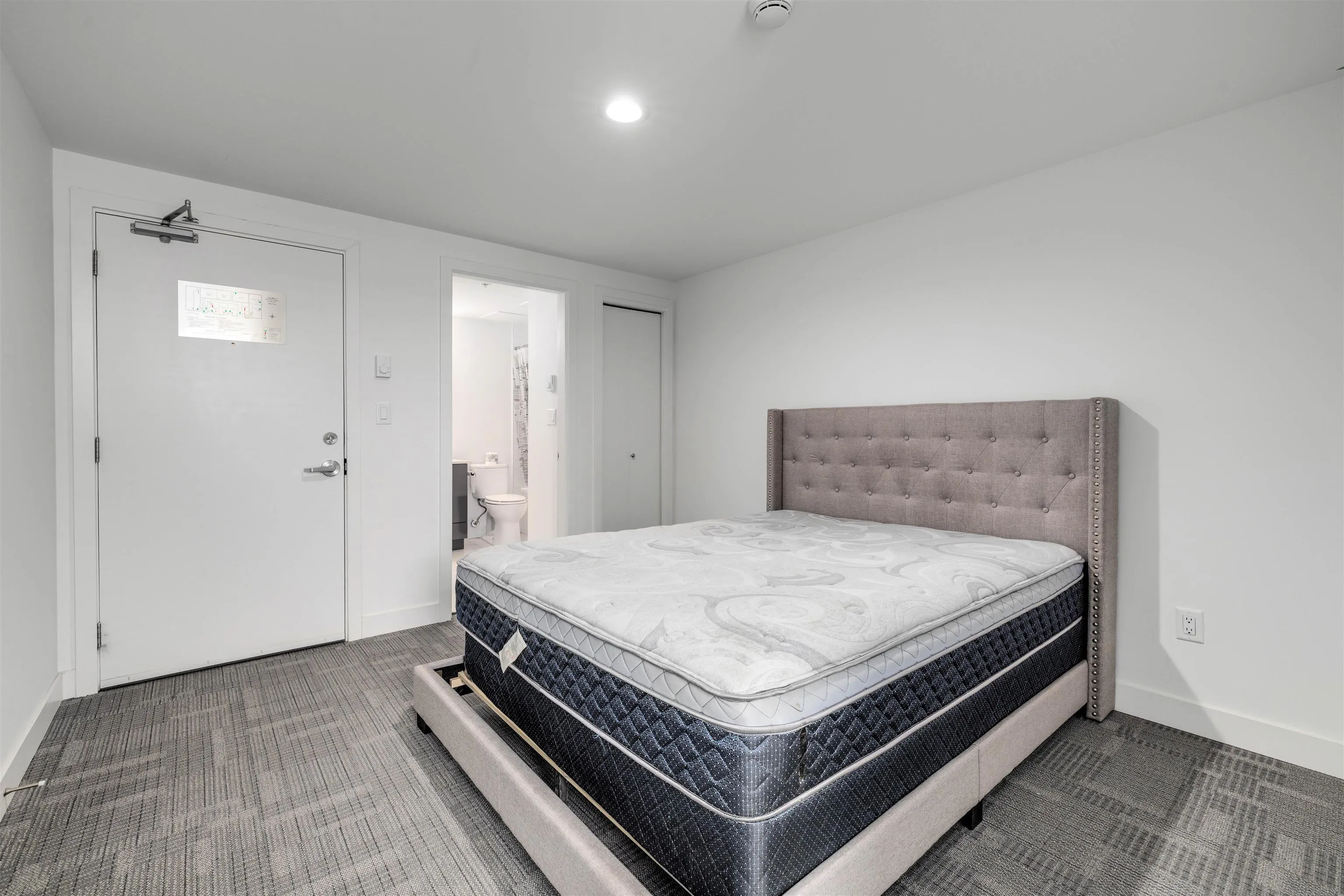 303 19567 64th Avenue