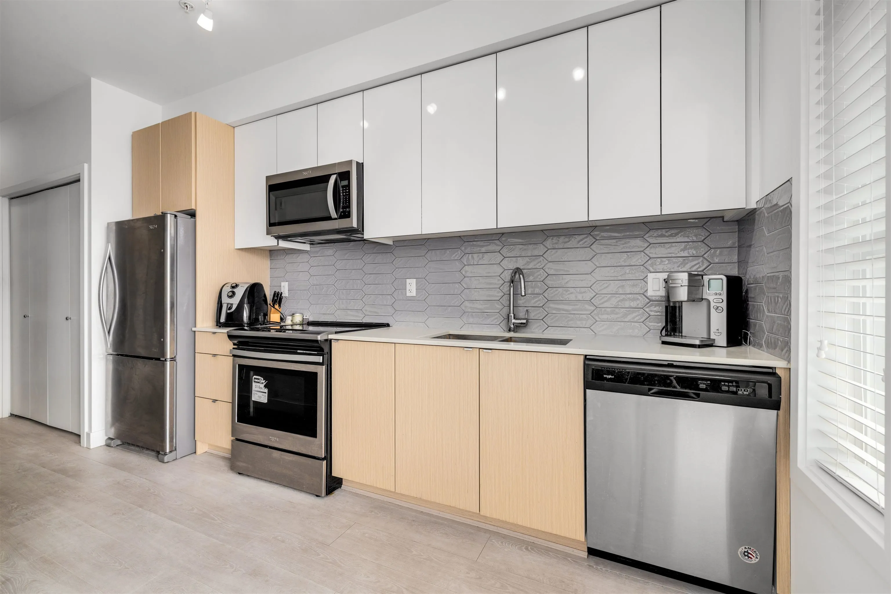 303 19567 64th Avenue