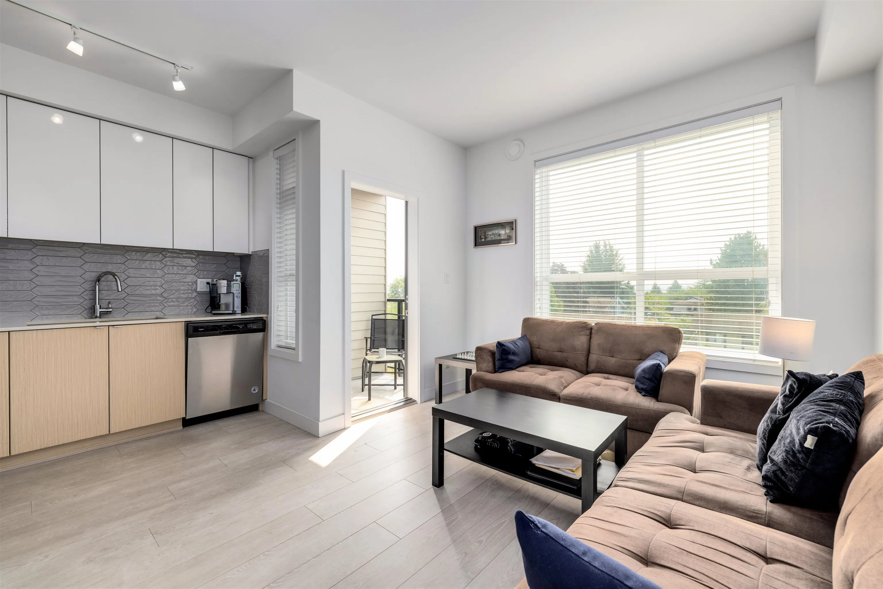 303 19567 64th Avenue