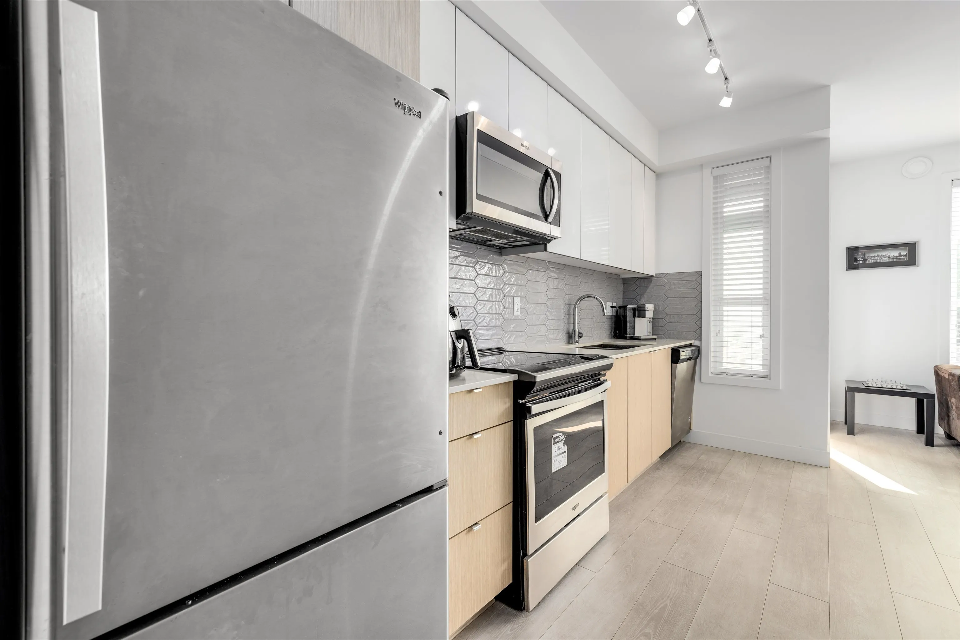 303 19567 64th Avenue