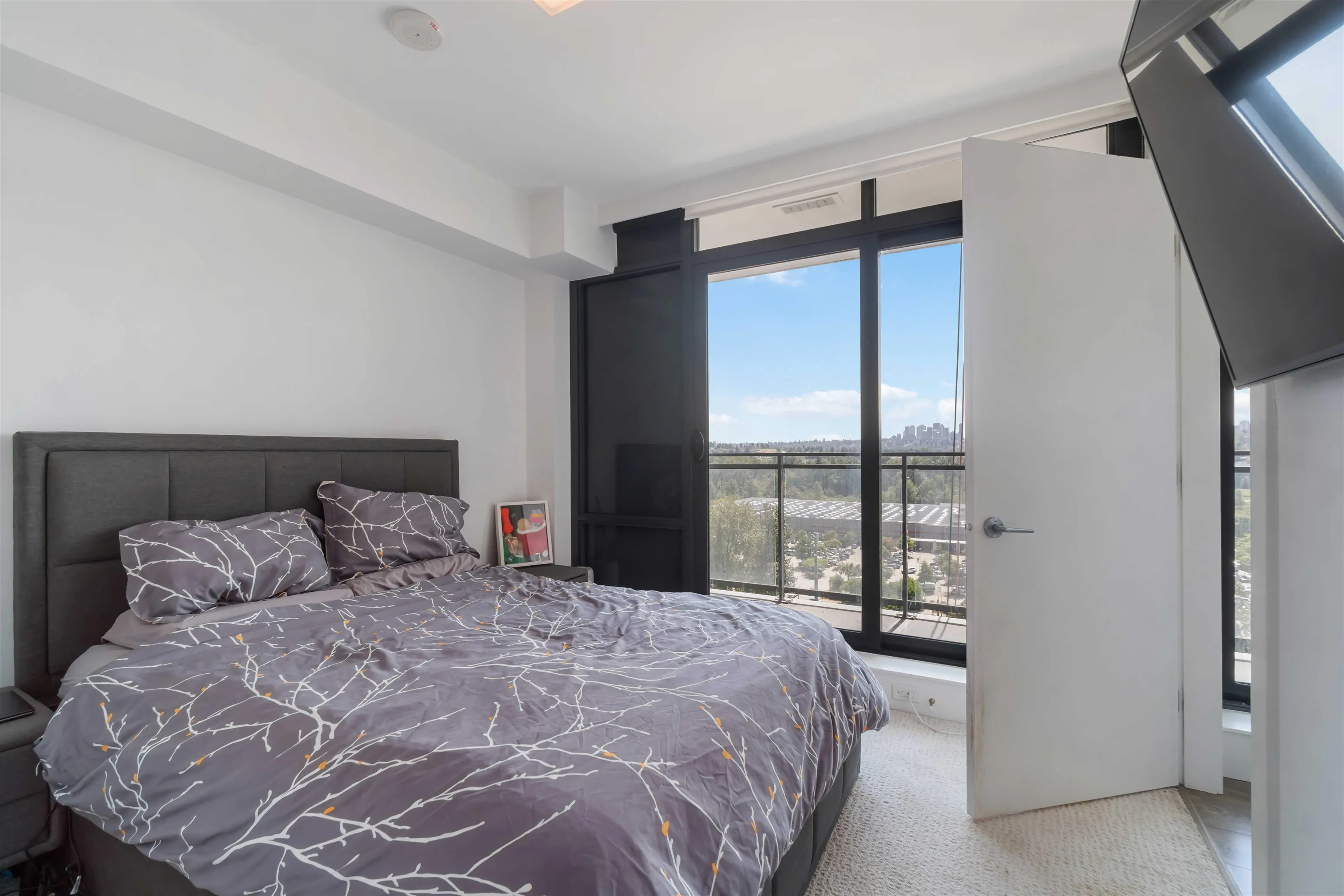 1406 2378 Alpha Avenue