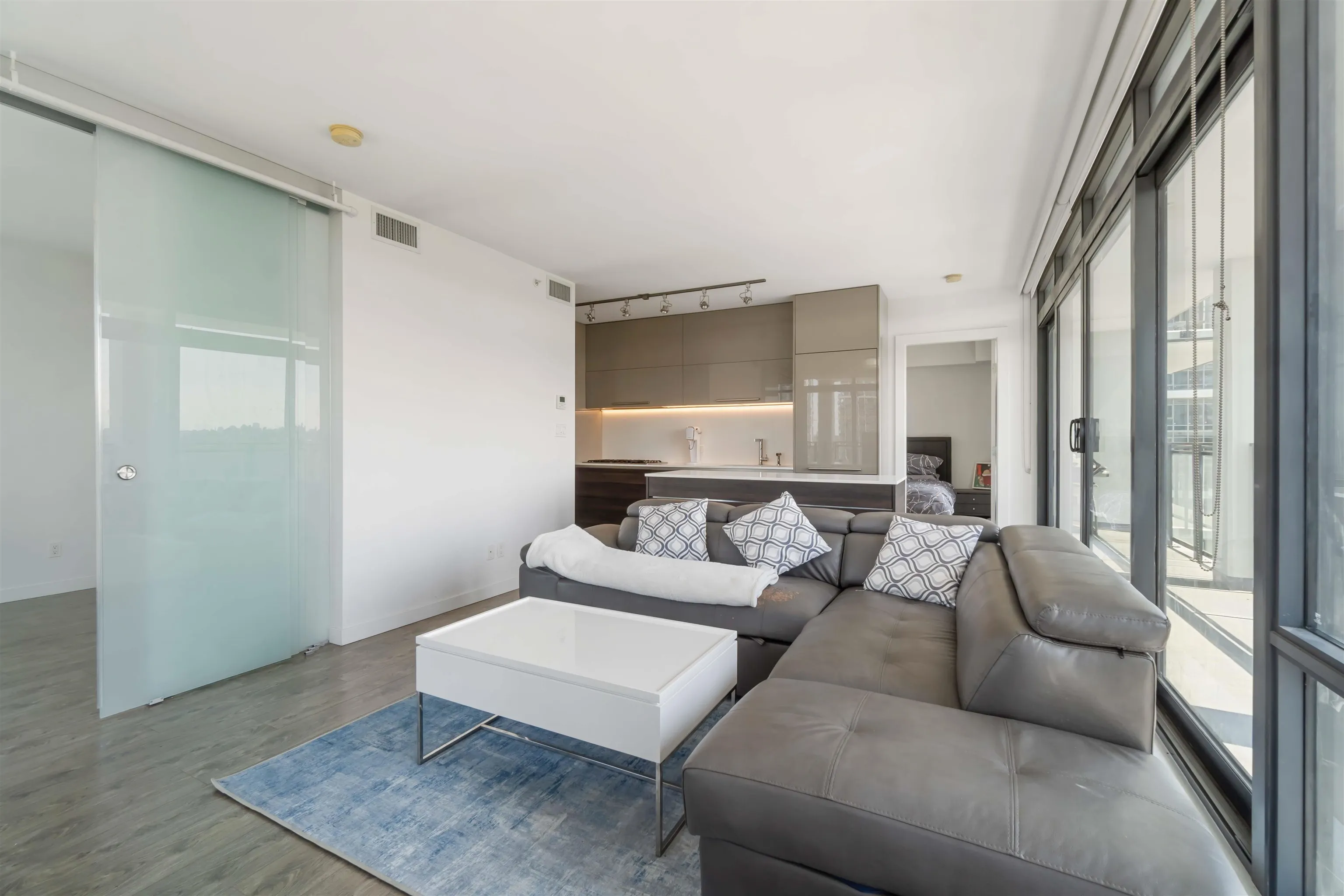 1406 2378 Alpha Avenue