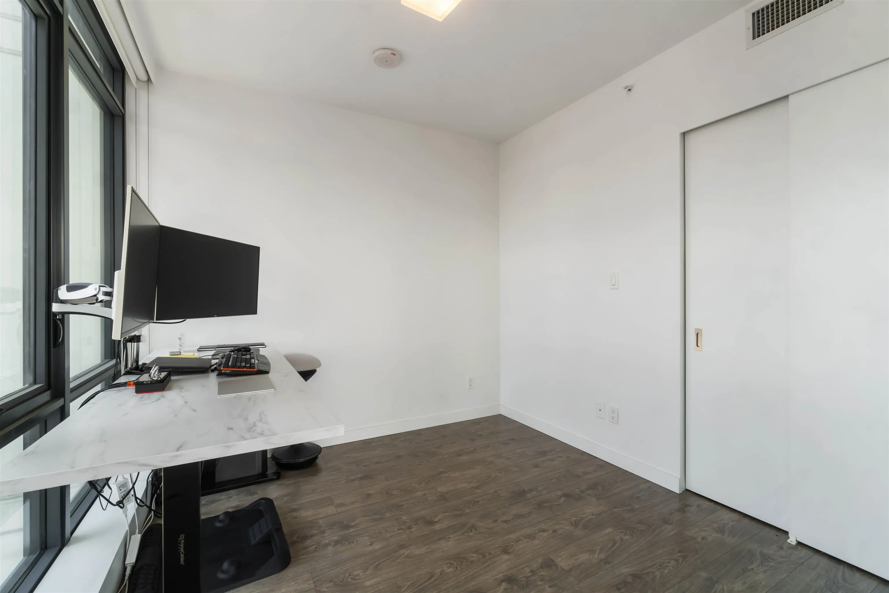 1406 2378 Alpha Avenue