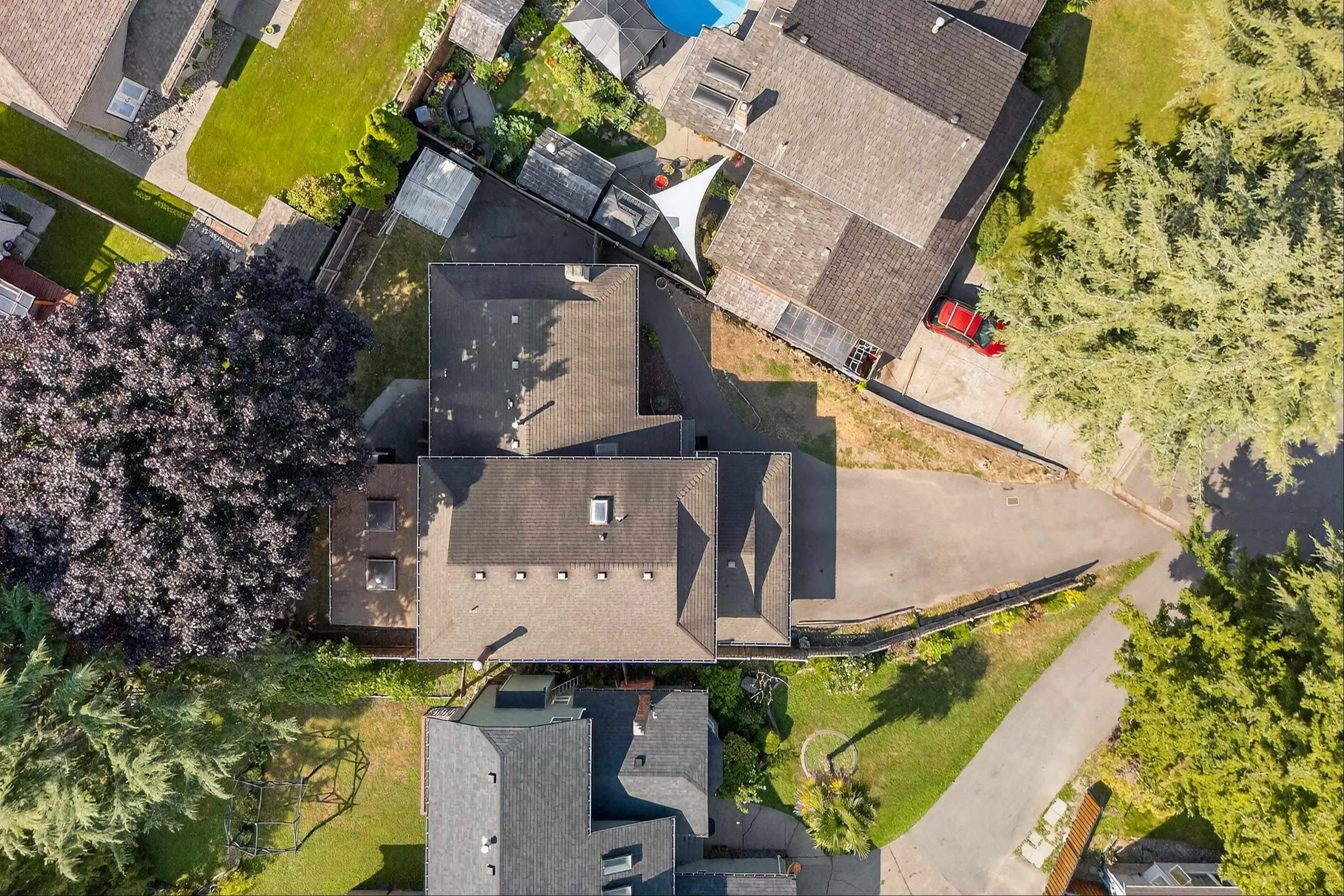 8607 Byron Road