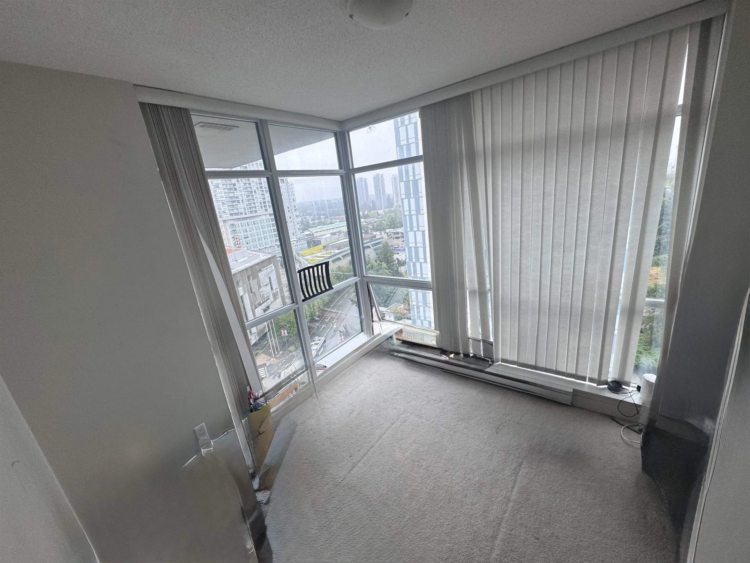 1604 13399 104th Avenue