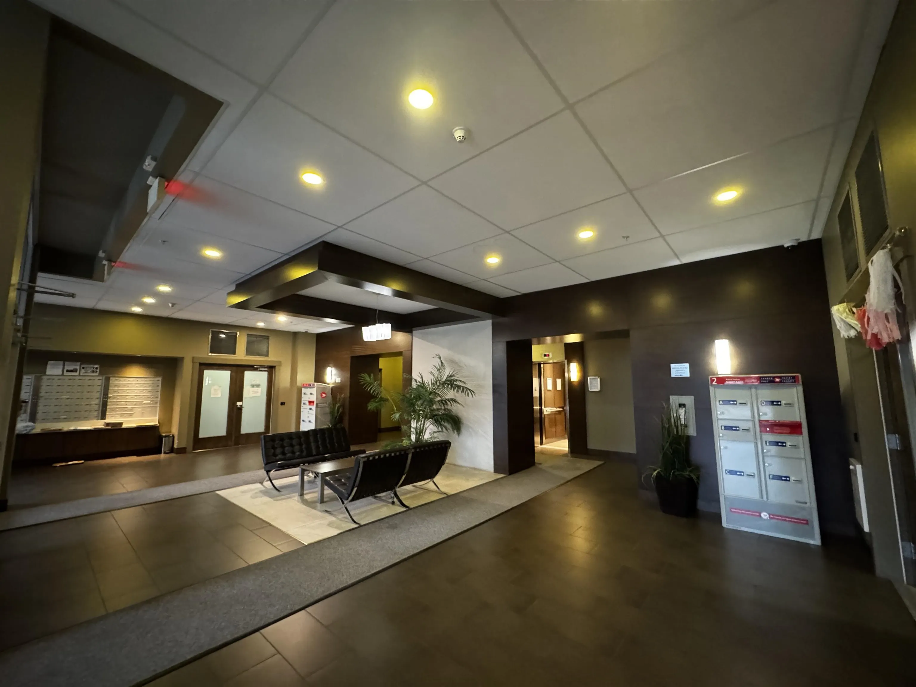 1604 13399 104th Avenue