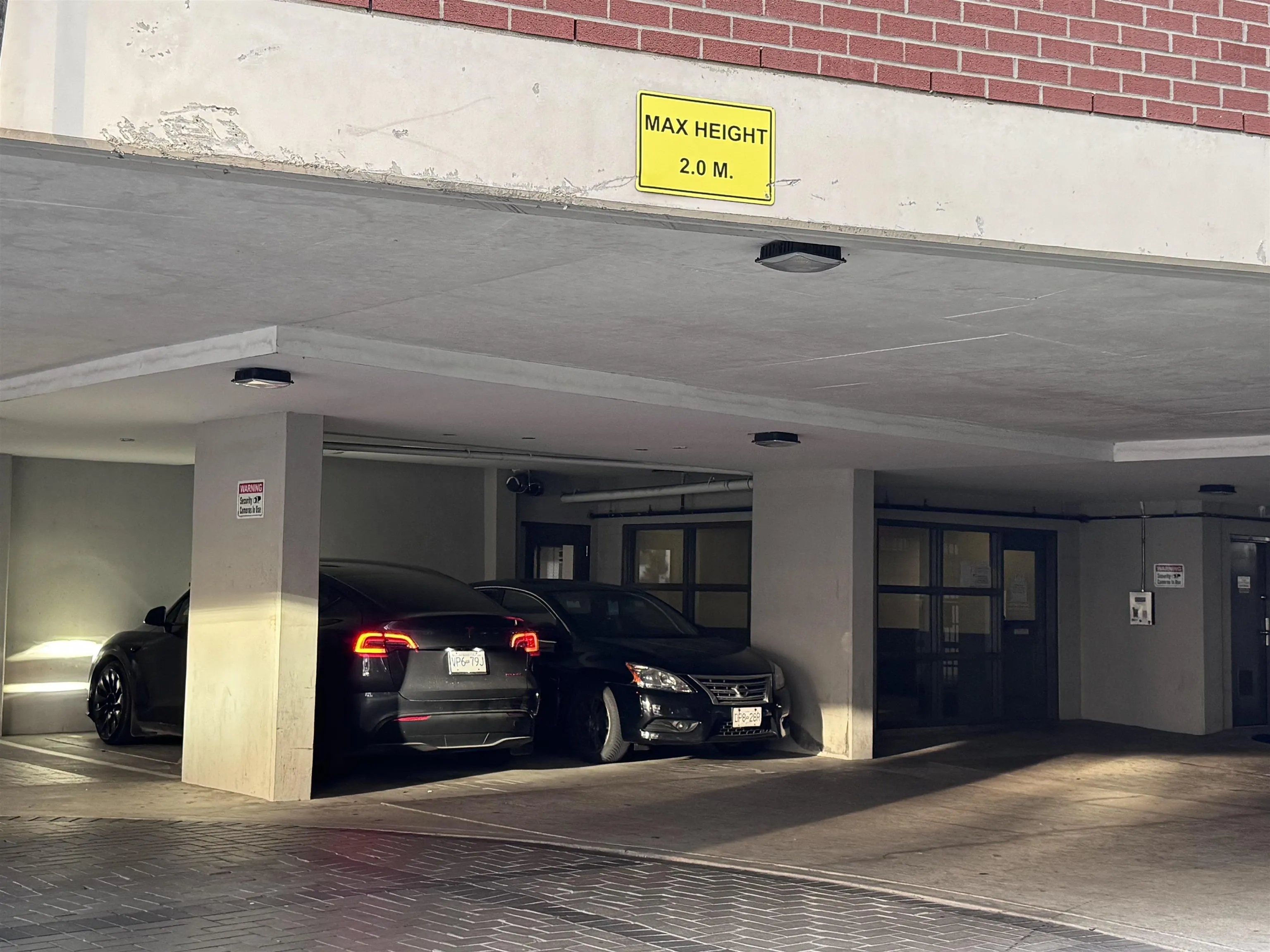 1604 13399 104th Avenue