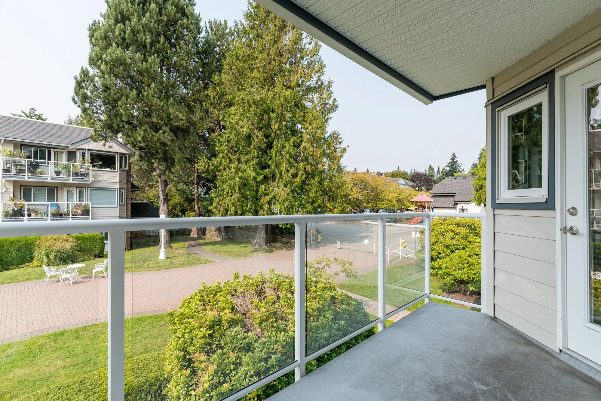 208 13965 16 Avenue