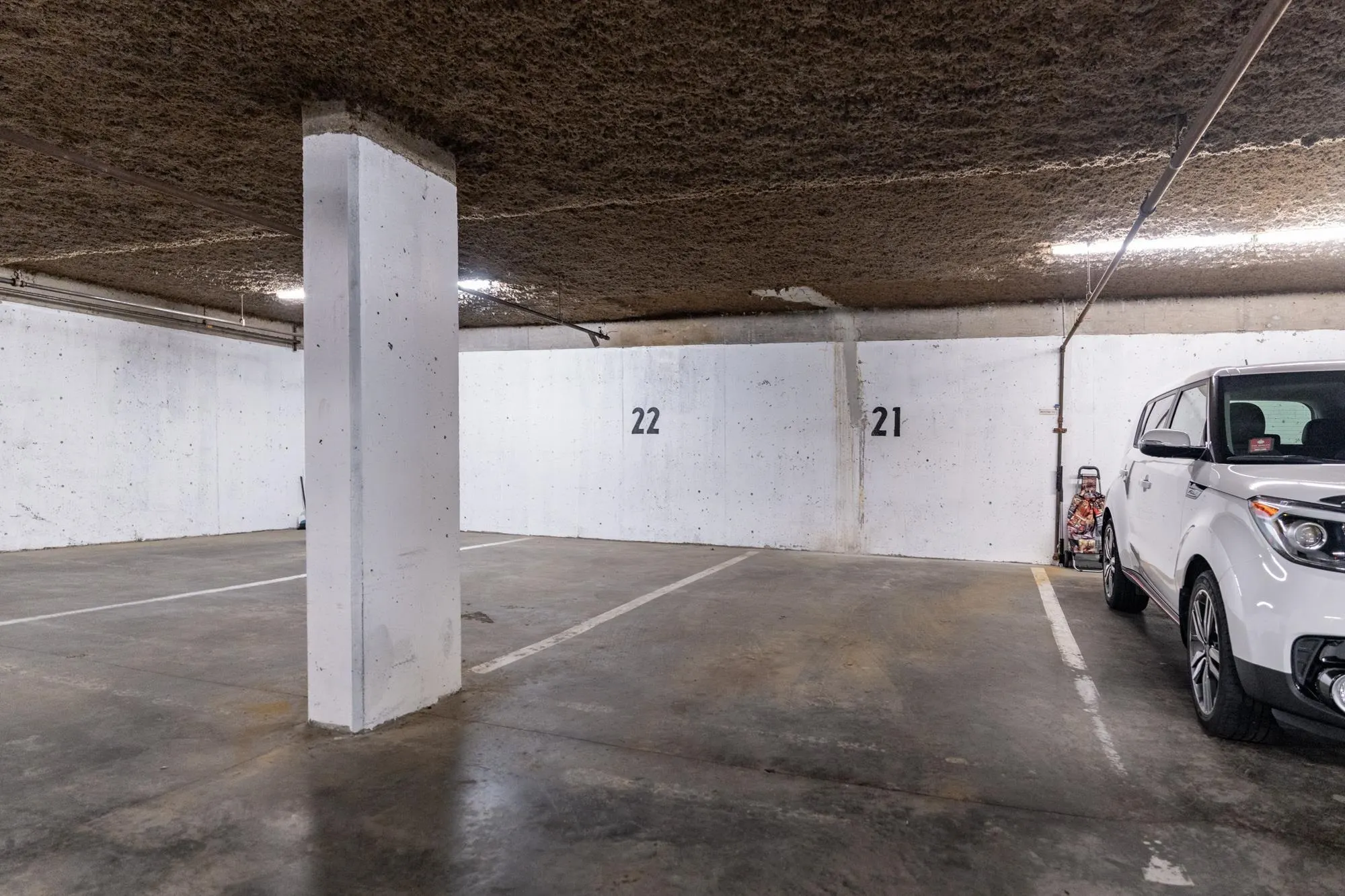 208 13965 16 Avenue