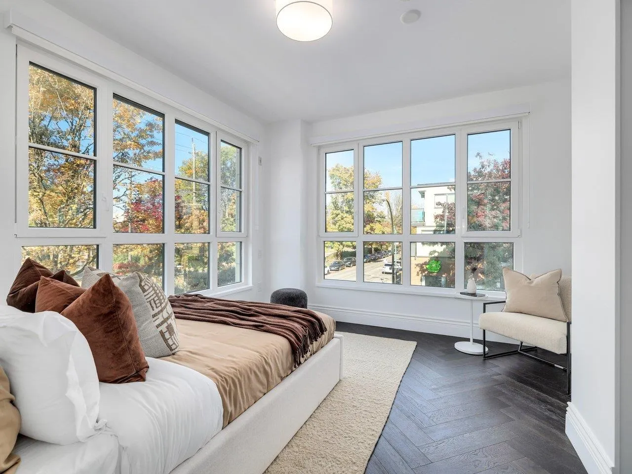 213 2096 W 47th Avenue