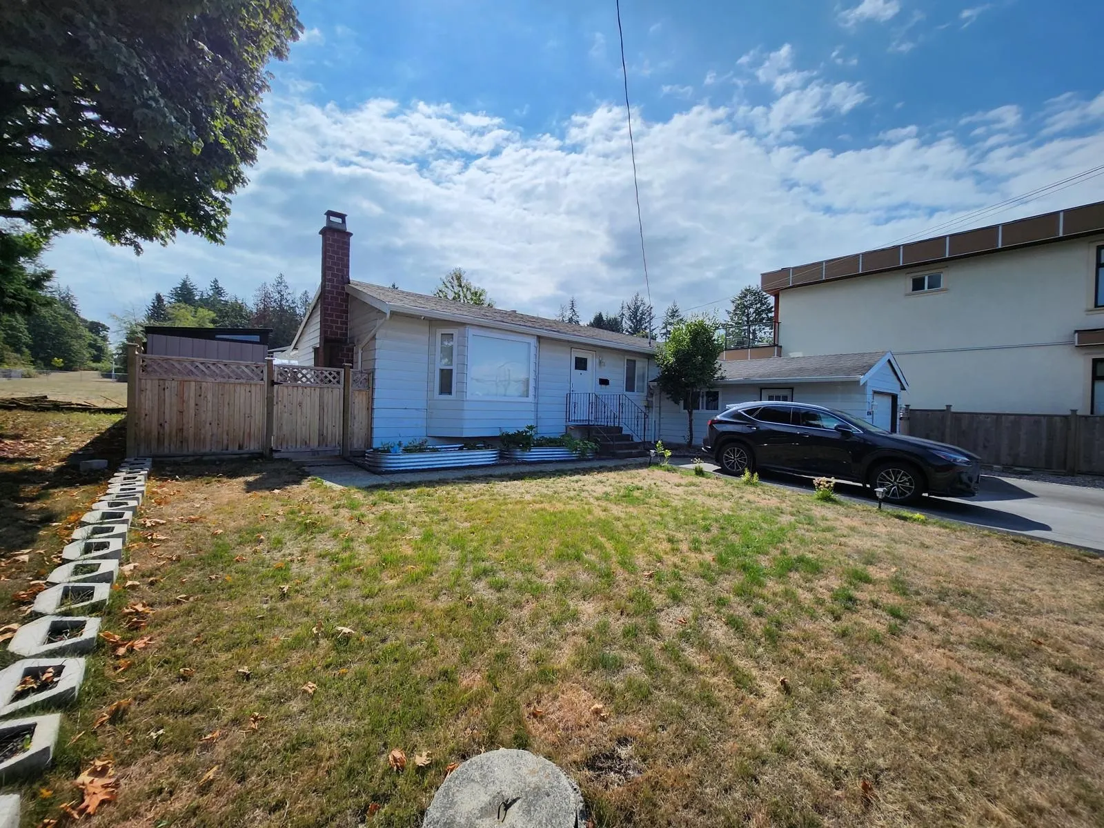 10746 River Road