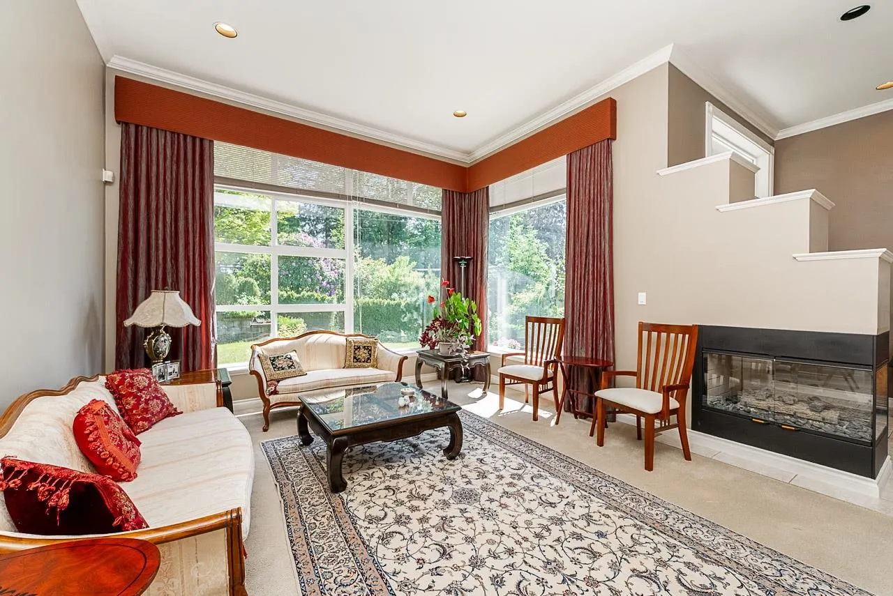 180 W Osborne Road