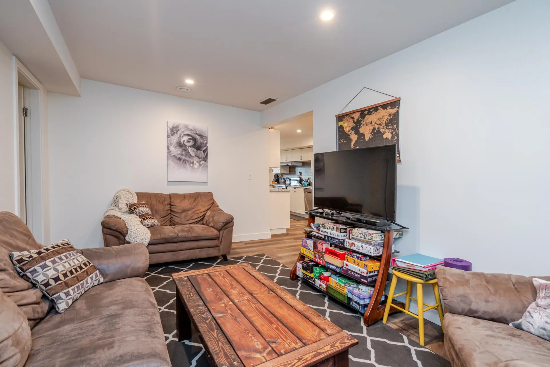 31552 Sunnyside Crescent