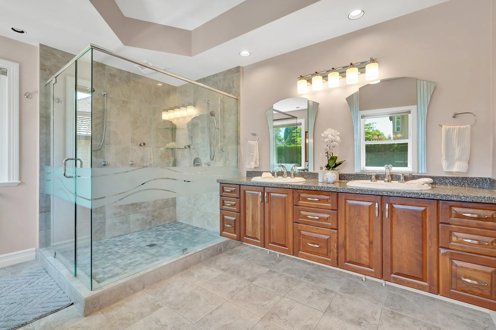 16338 Morgan Creek Crescent