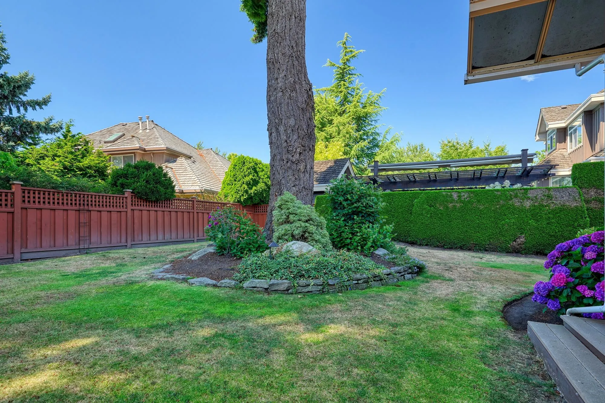 16338 Morgan Creek Crescent