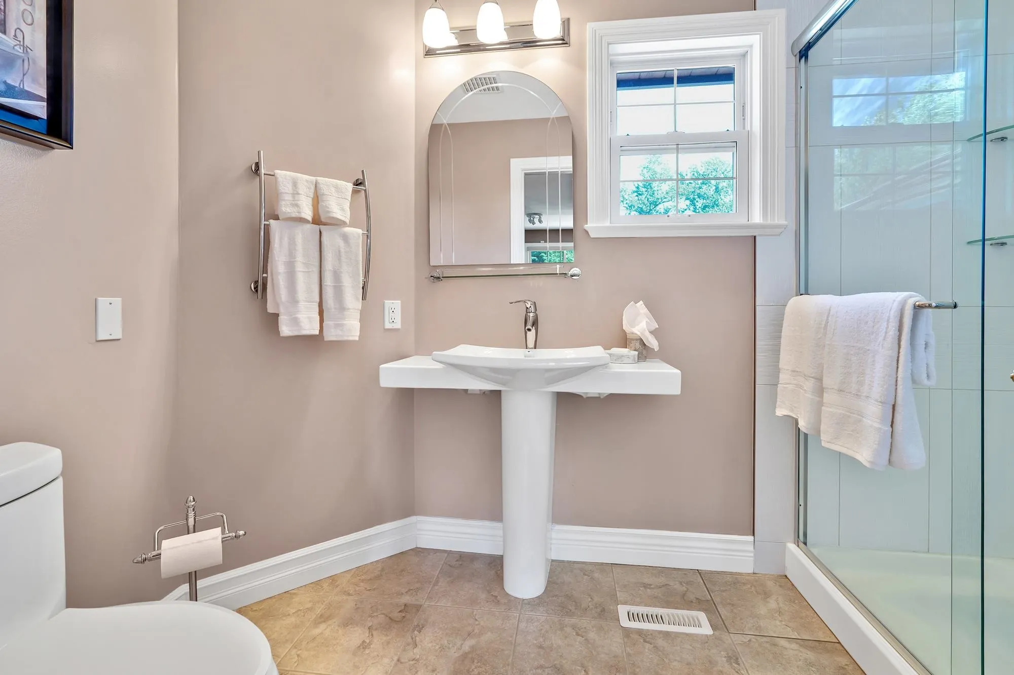 16338 Morgan Creek Crescent