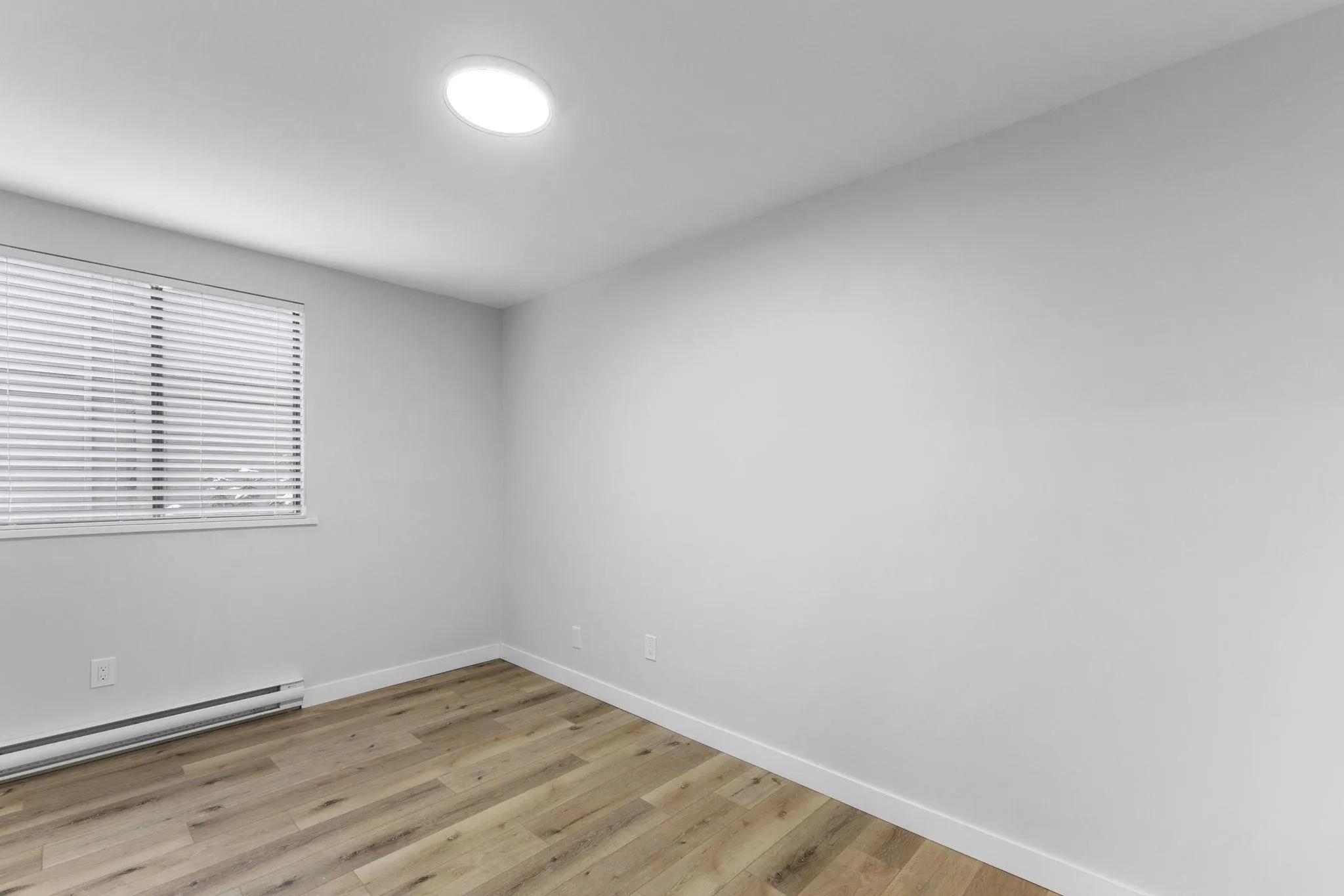 102 9152 Saturna Drive