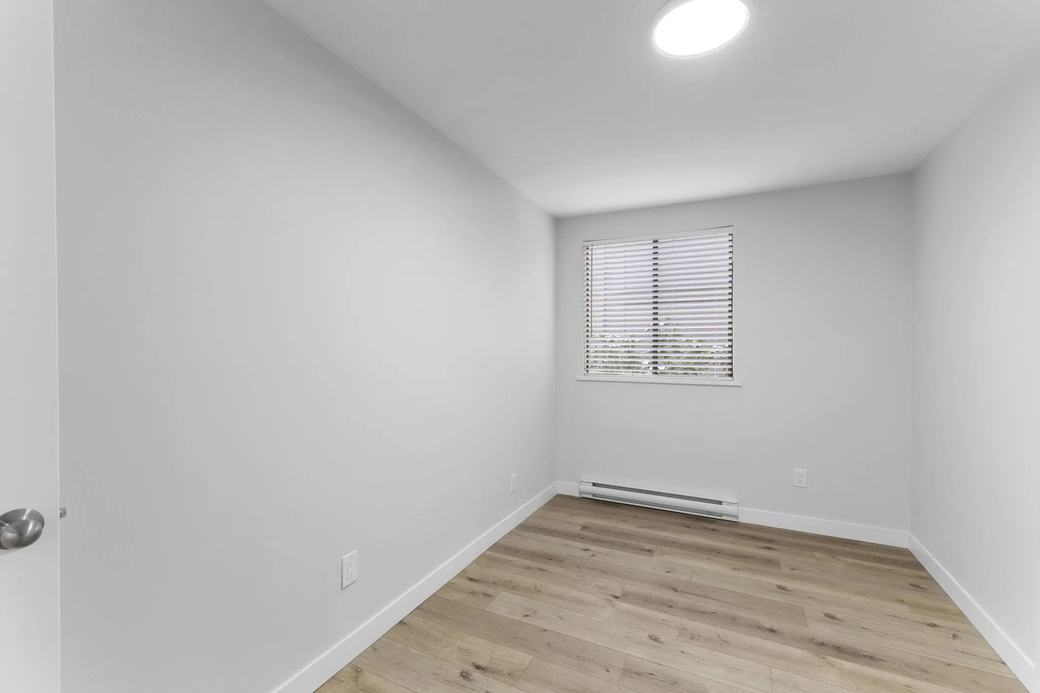102 9152 Saturna Drive