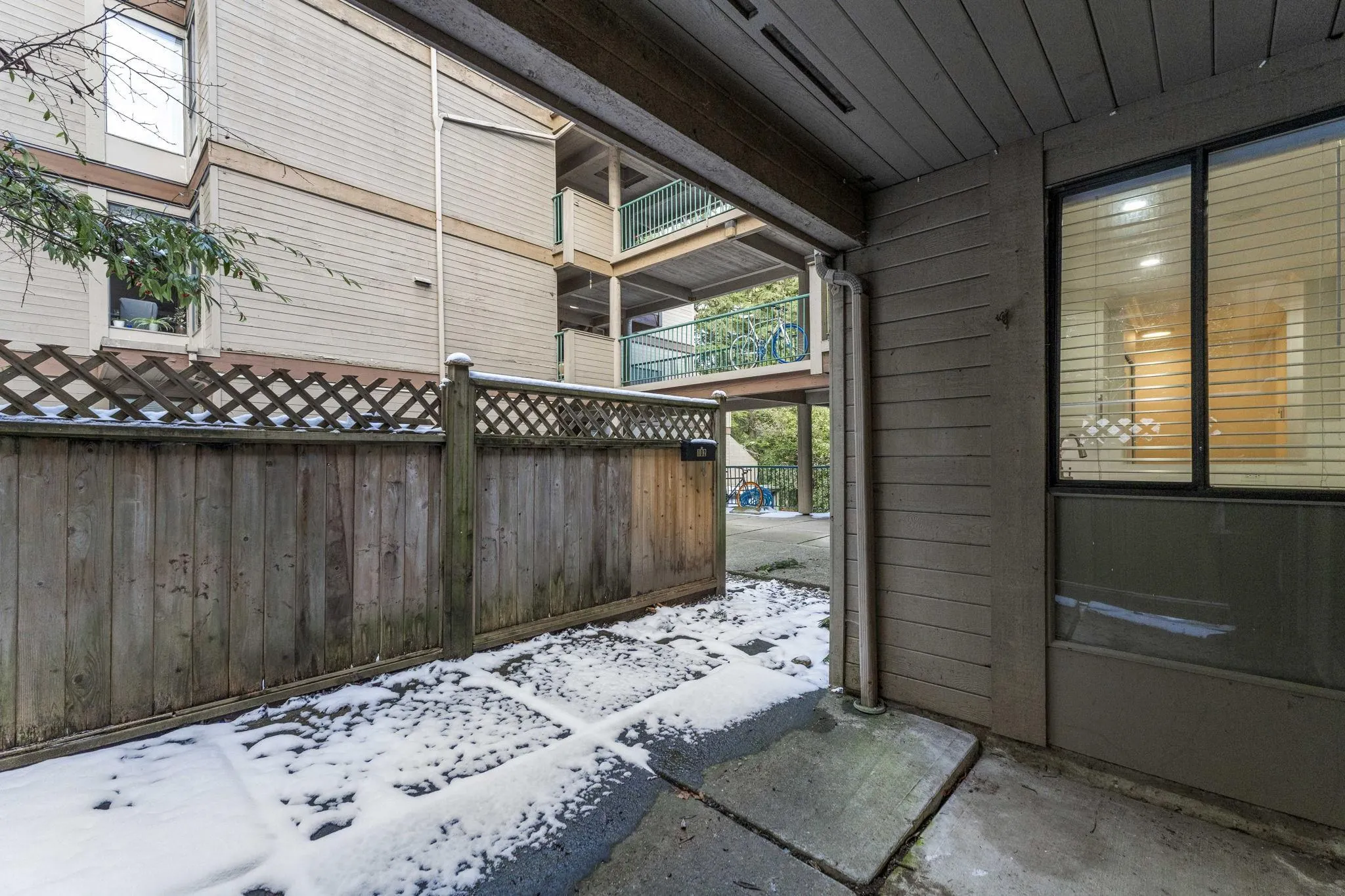 102 9152 Saturna Drive