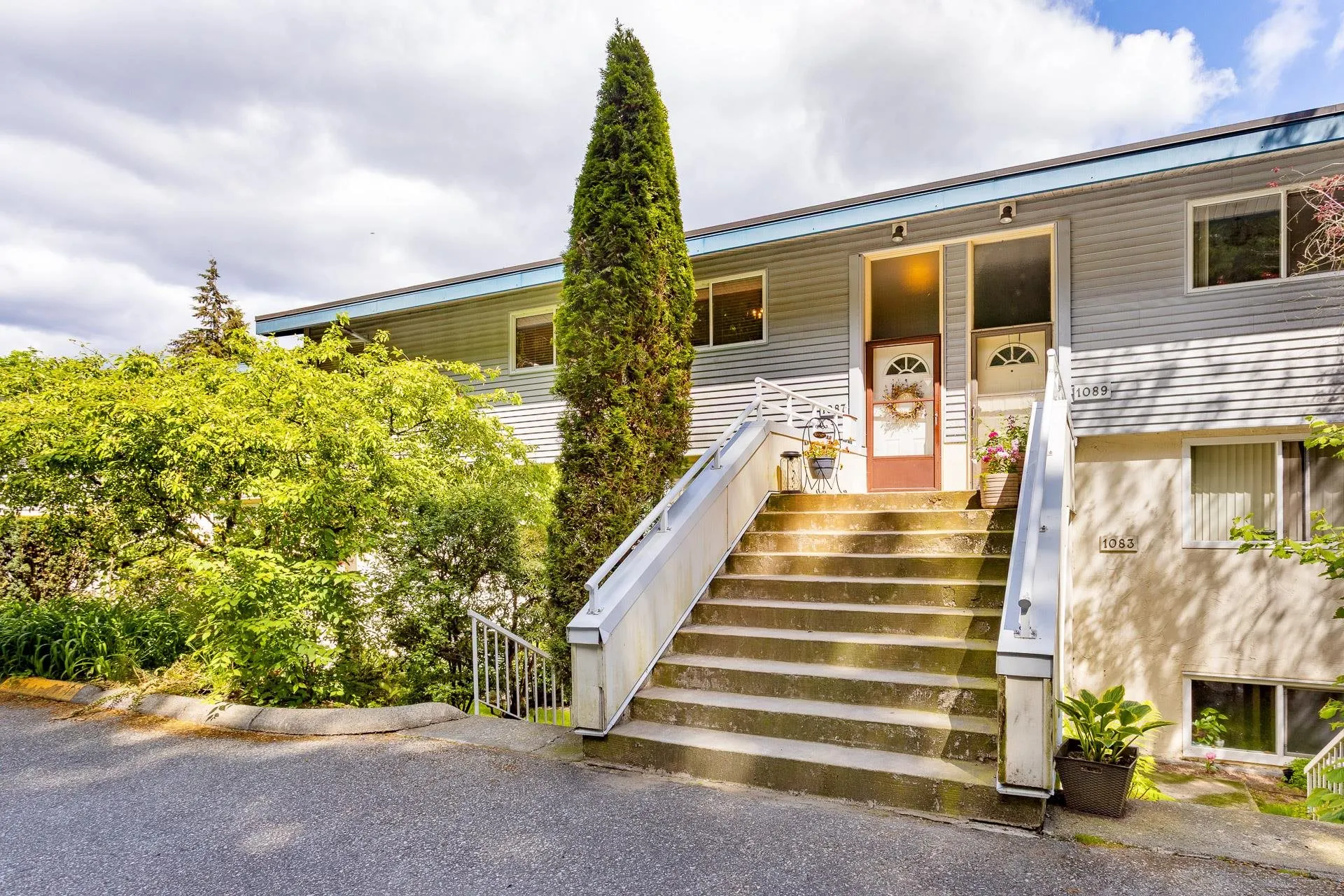 1087 Cecile Drive
