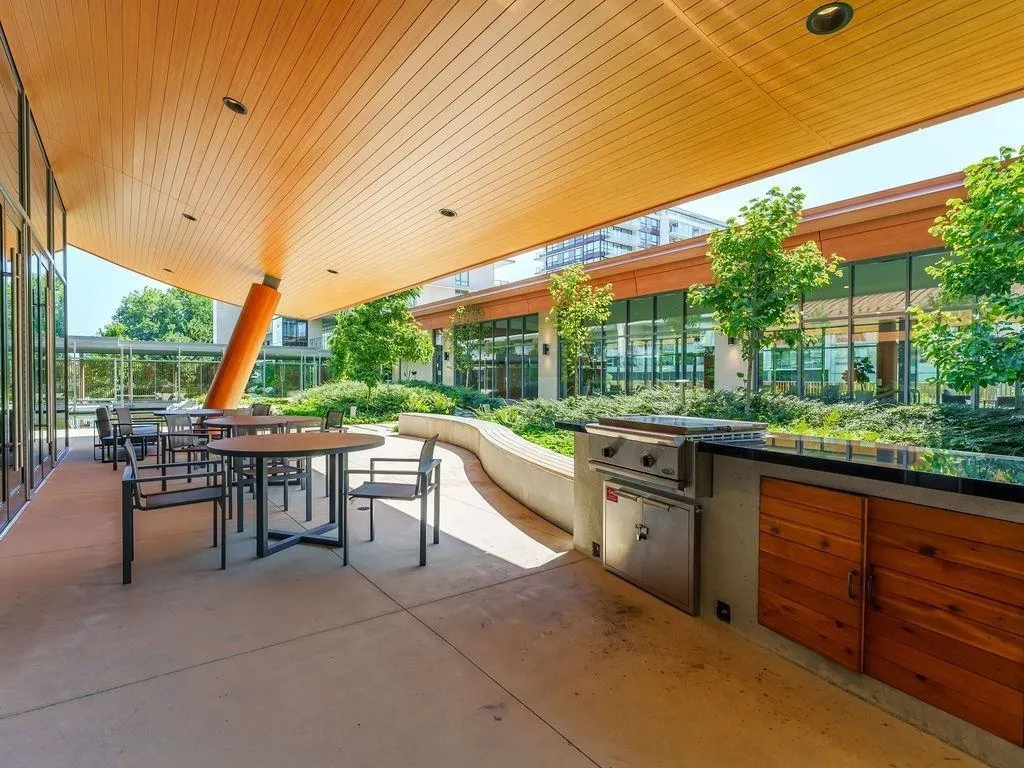 311 6688 Pearson Way
